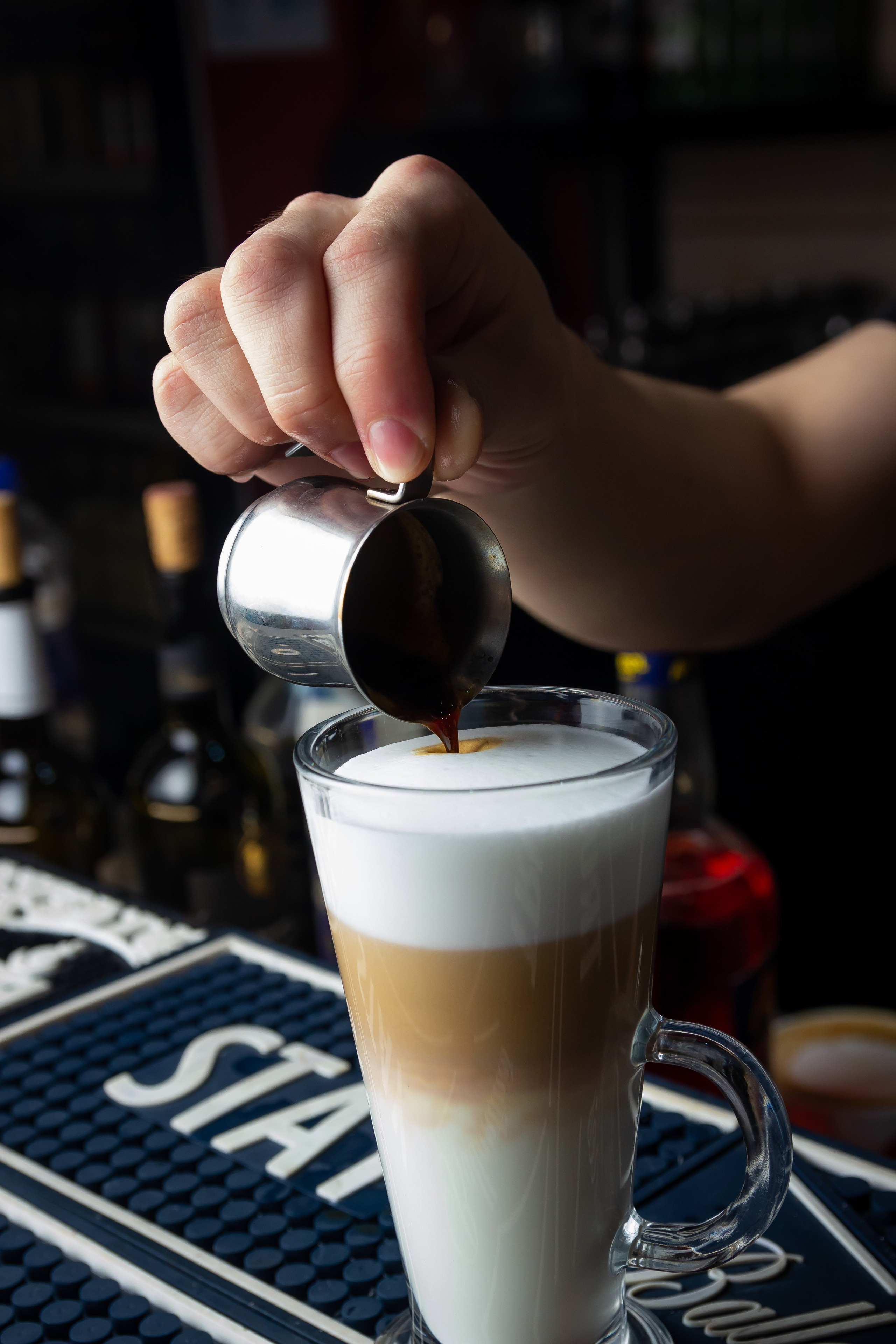 Бар. Александр Стряпунин — предметный фотограф в Улан-Удэ