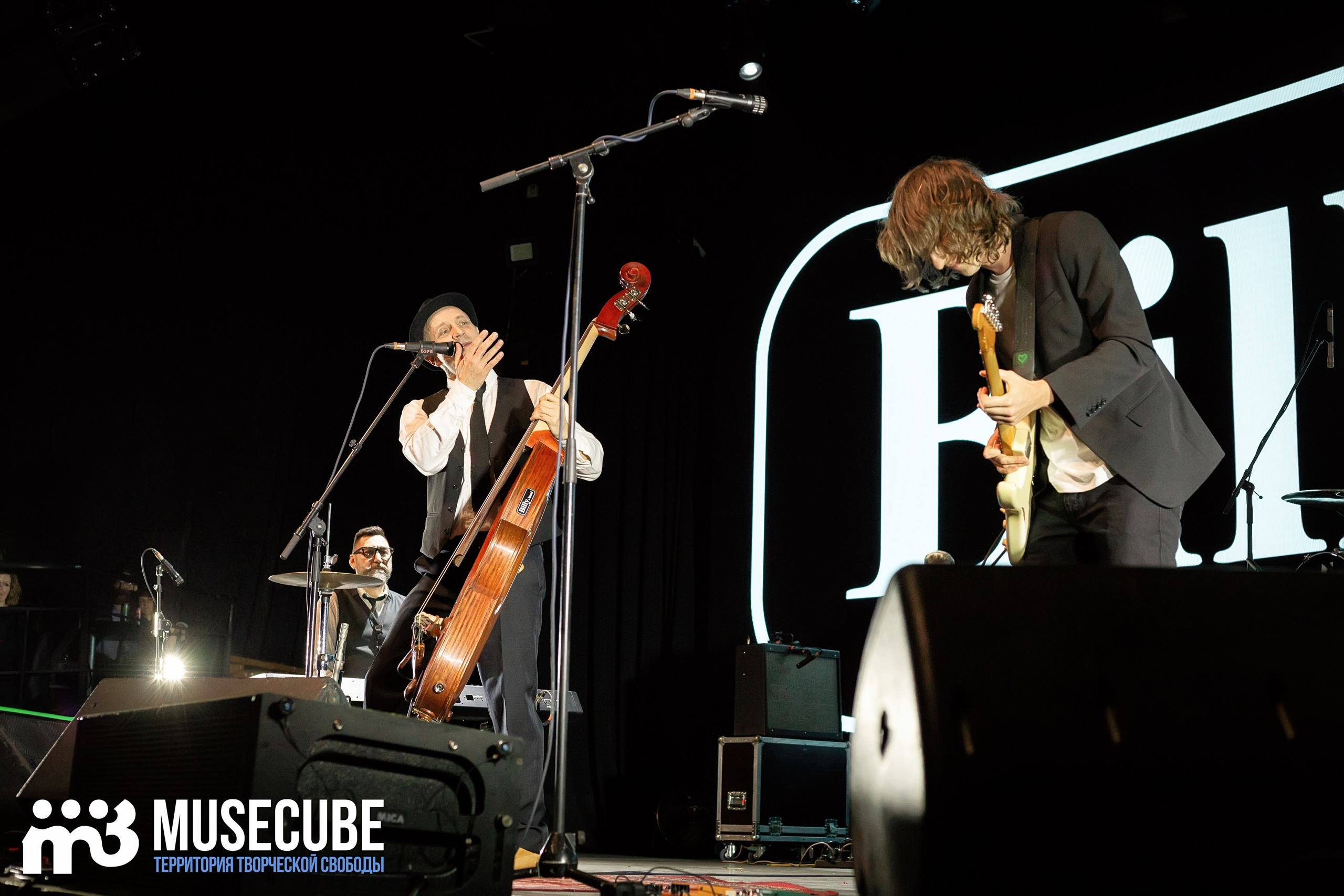 Фотосъемка концерта BILLY'S BAND Aurora СПБ. Портретные фотосессии, контент-съемки, репортаж