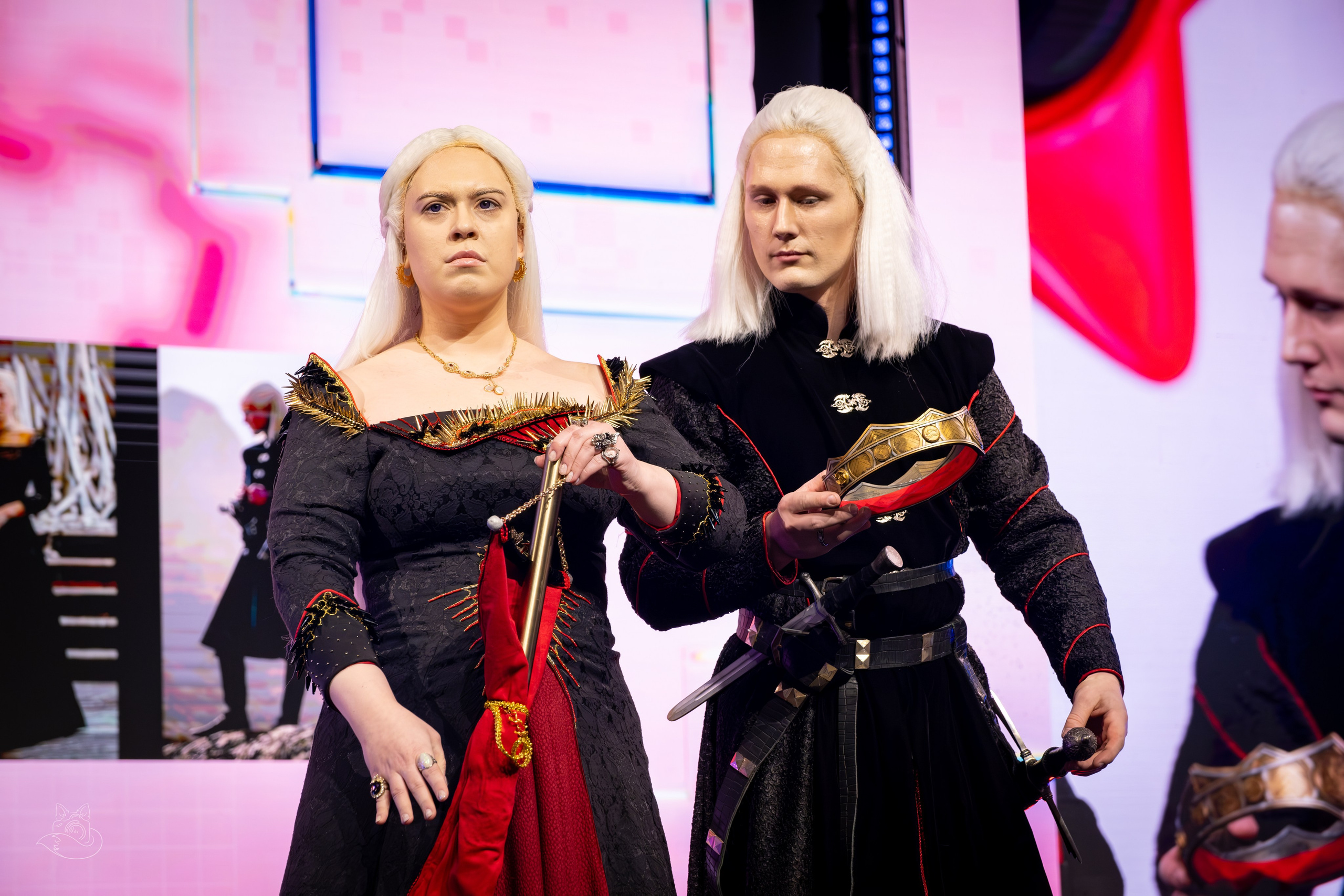 Сцена РЭД ЭКСПО 2024. Косплей фотограф