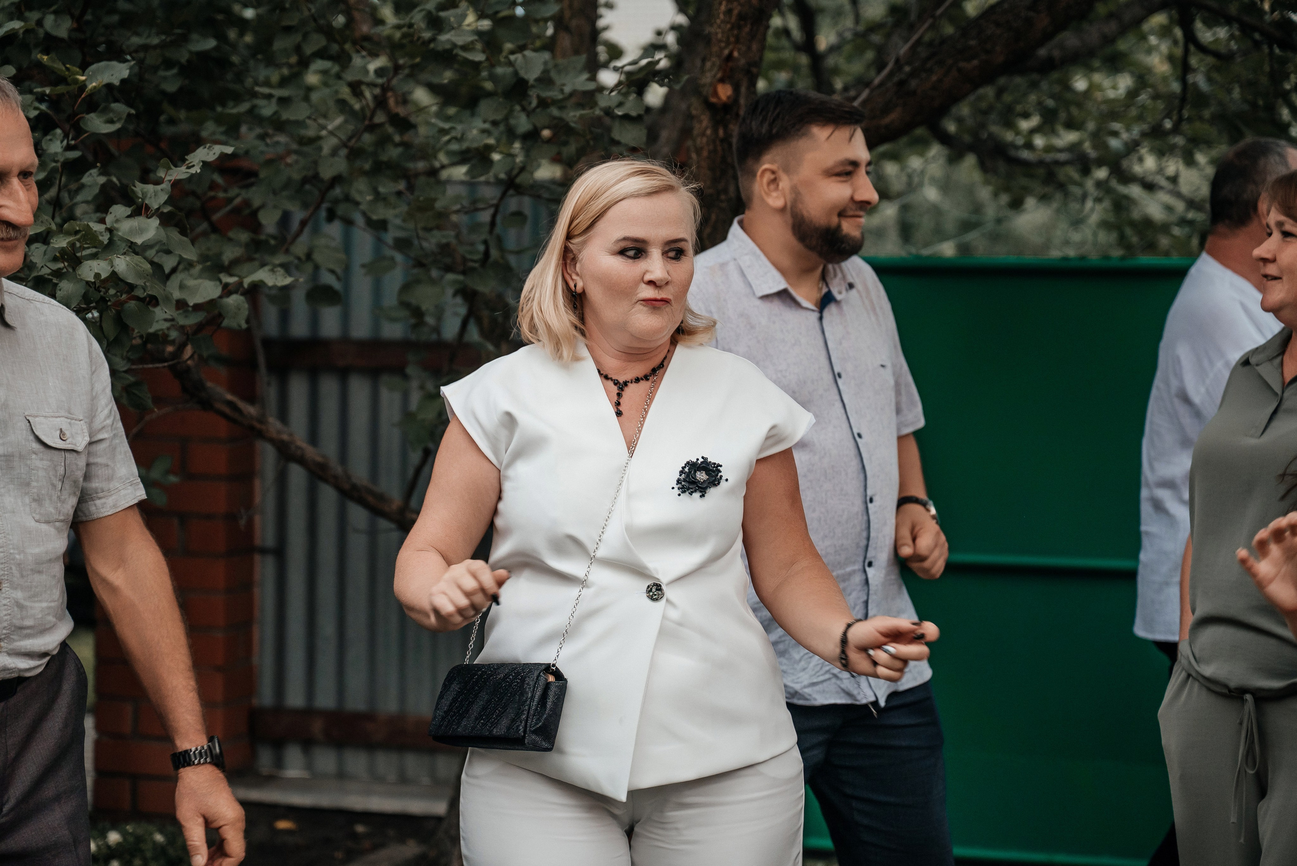 «Свадьба Даши и Артема». Школьный фотограф в Валуйках. Фотосессии для выпускников и изготовление выпускных альбомов в городе Валуйки и в Белгородской области