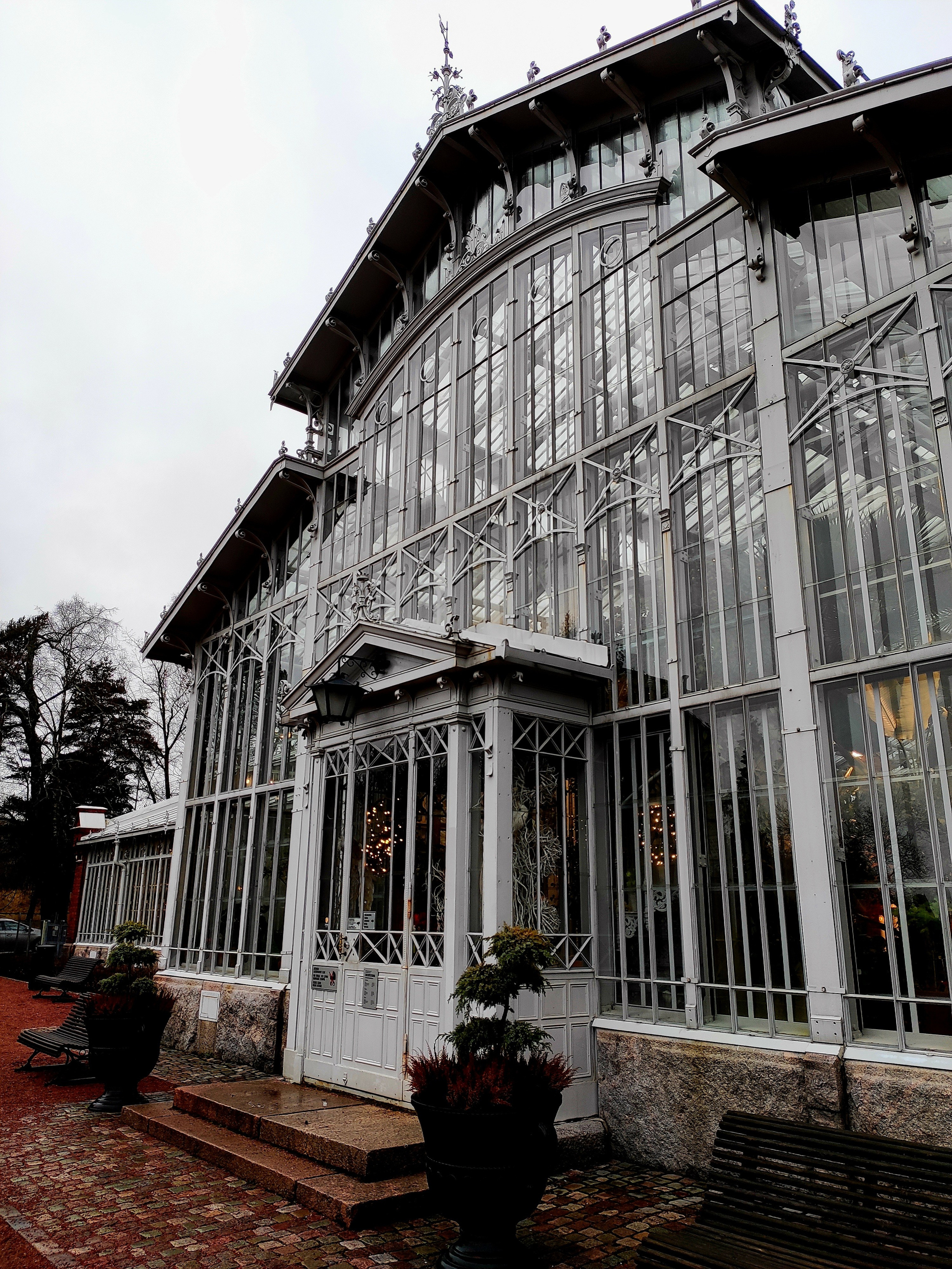 Добрались до Оранжереи