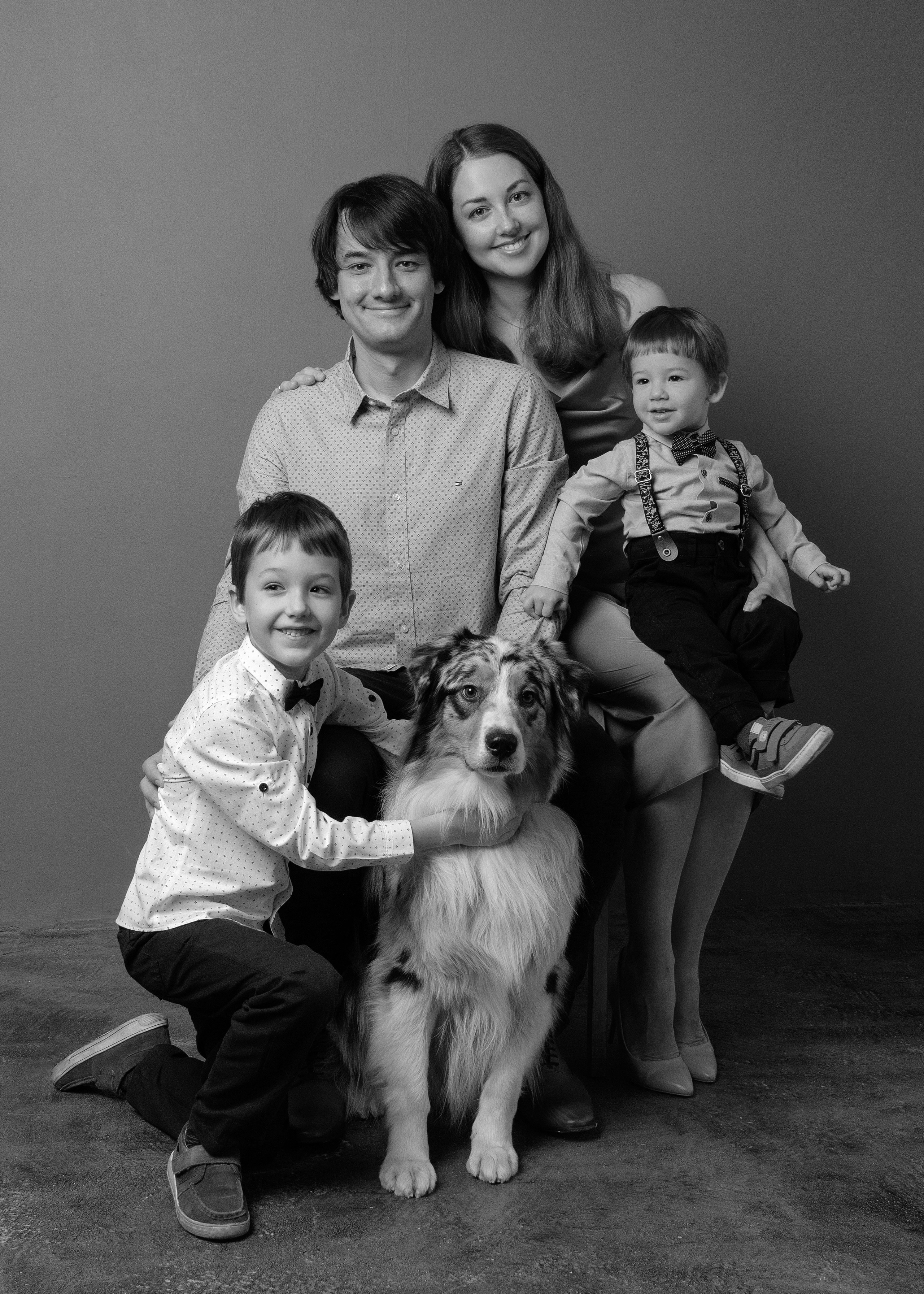 Владимир с семьёй. Фотограф беременности в Екатеринбурге Илона Филатьева