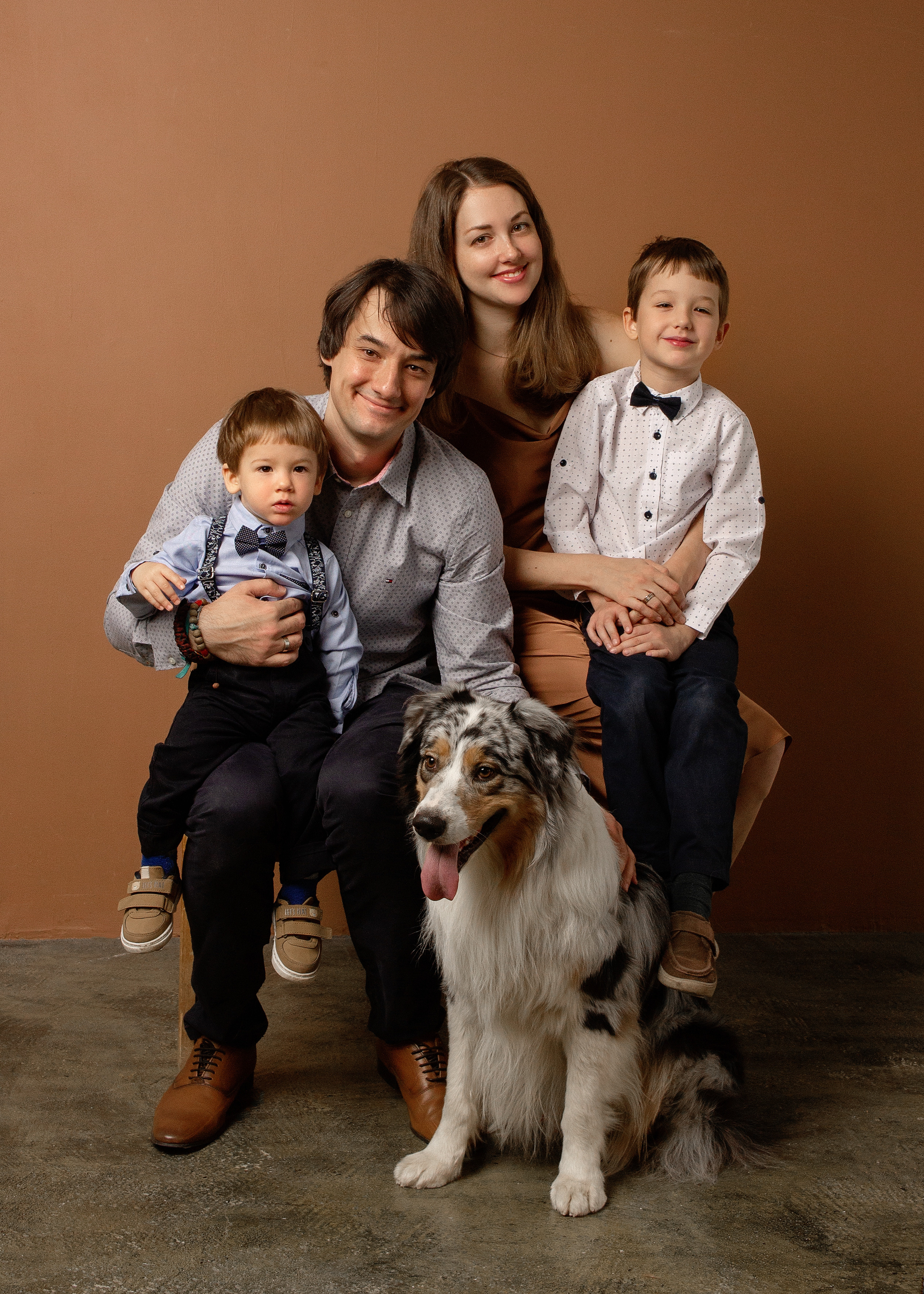 Владимир с семьёй. Фотограф беременности в Екатеринбурге Илона Филатьева