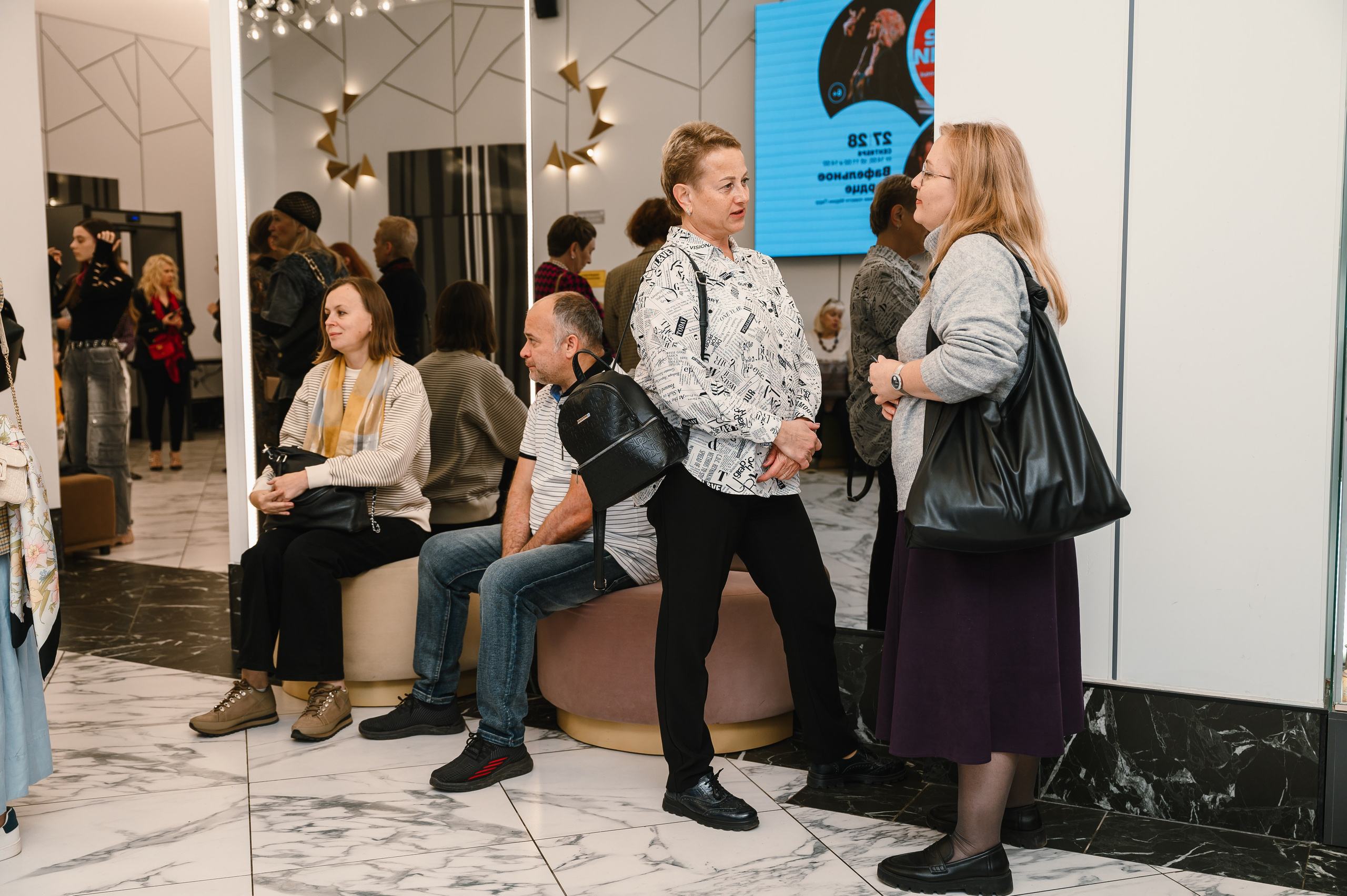 Театр кукол: «Птифуры. Бабушки». Свадебный и просто хороший фотограф в Челябинске