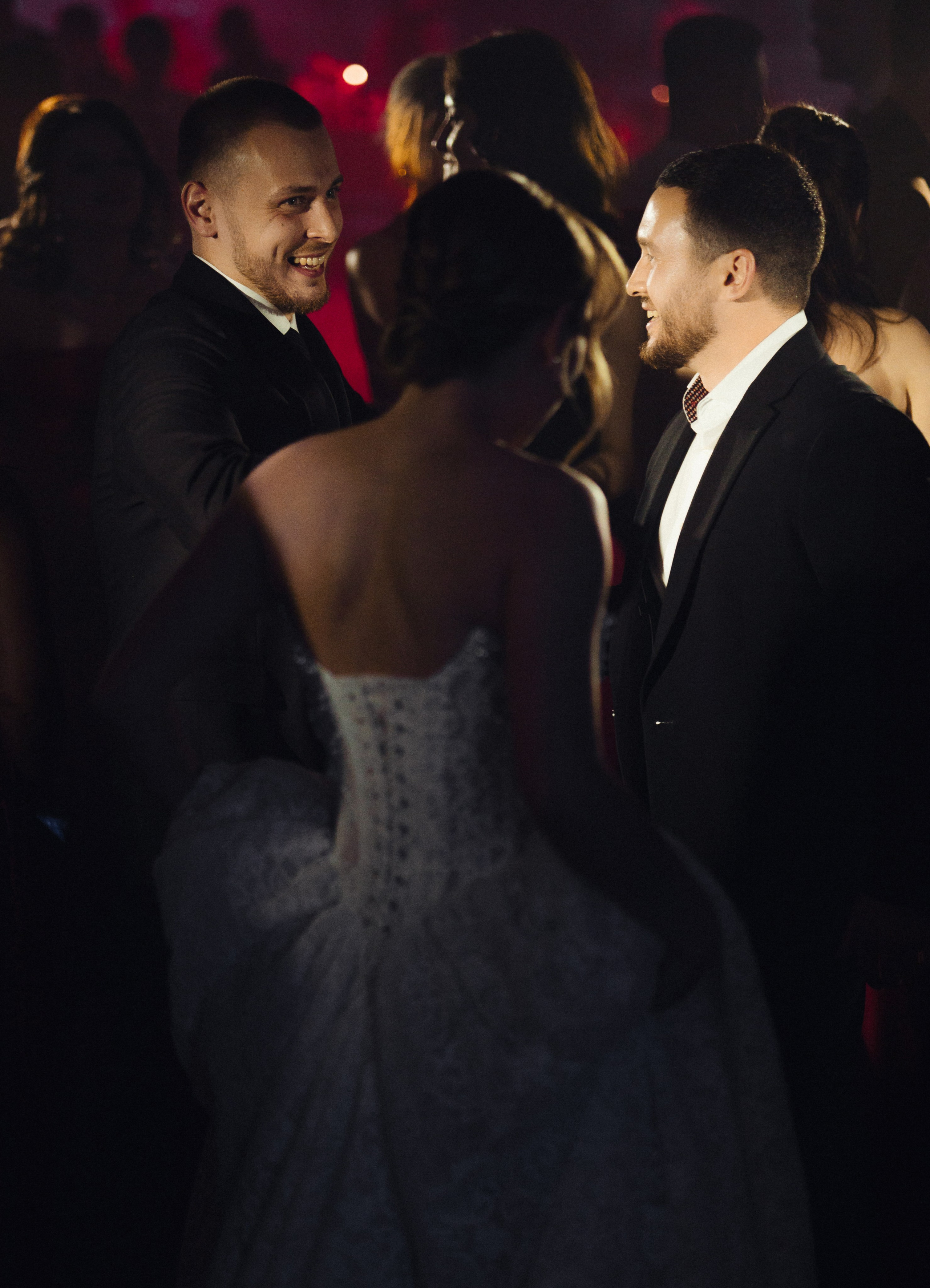 От любви есть только одно средство: любить ещё больше