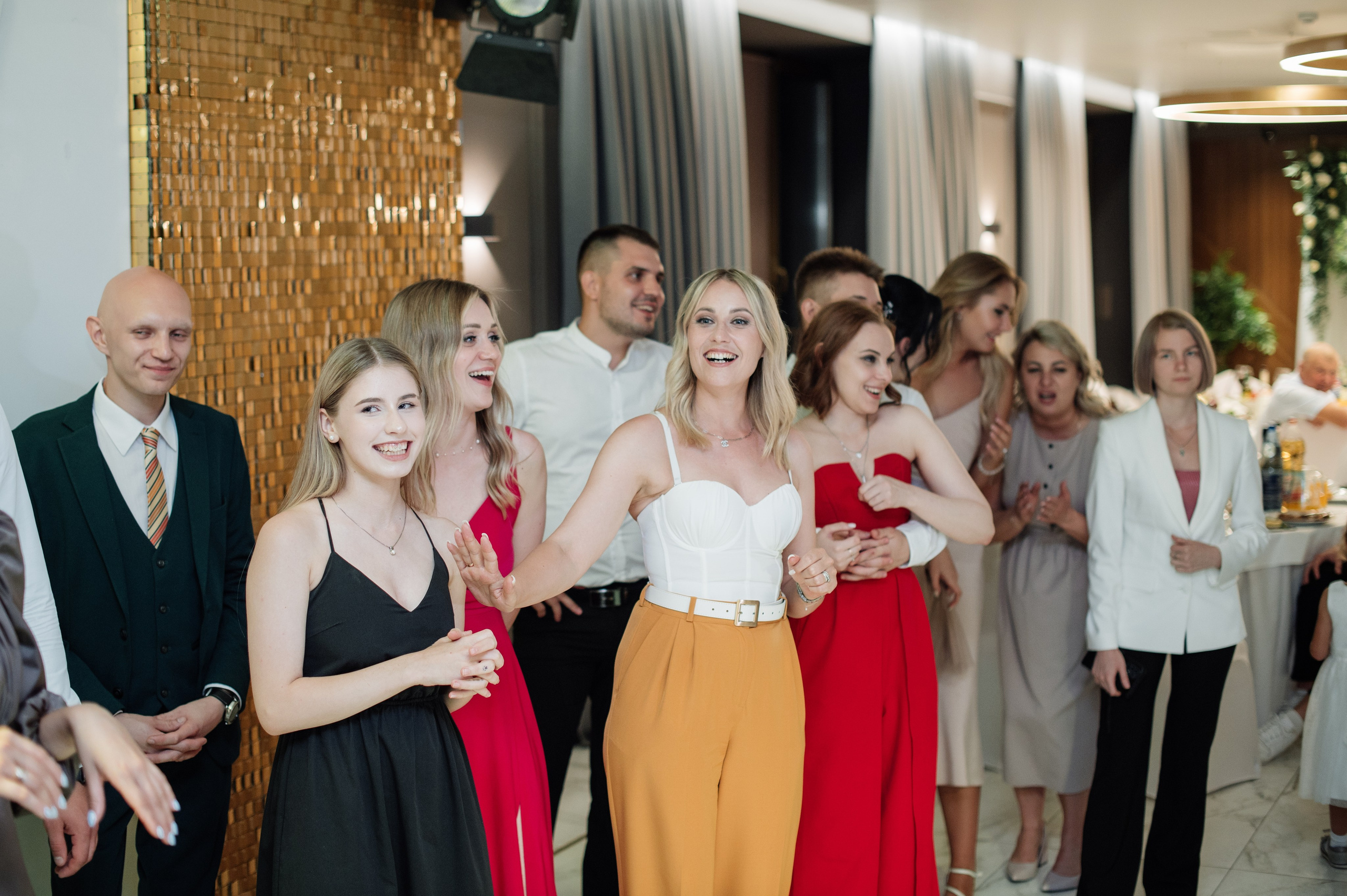 Свадебная фотосессия в Овстуге и Дятьково. Свадебный и репортажный фотограф видеограф Брянск/Москва