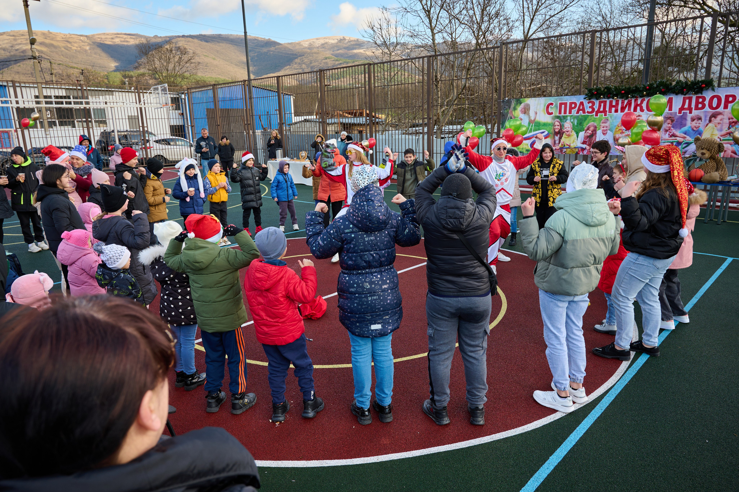 День двора в с. Виноградное. Жизнь курорта Кабардинка в фотографиях