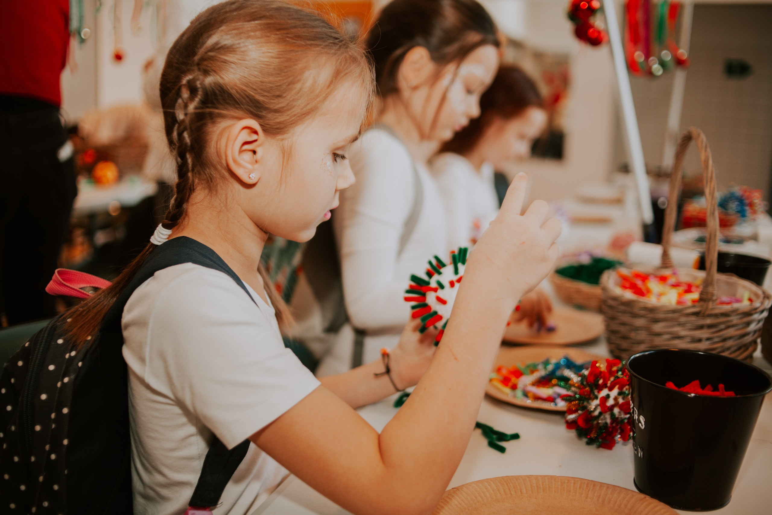 Мастер-класс от Мастерской Наташи Ой на фестивале для детей с ОВЗ «Шире круг». Семейный фотограф во Всеволожске и Санкт-Петербурге Юлия Капустина