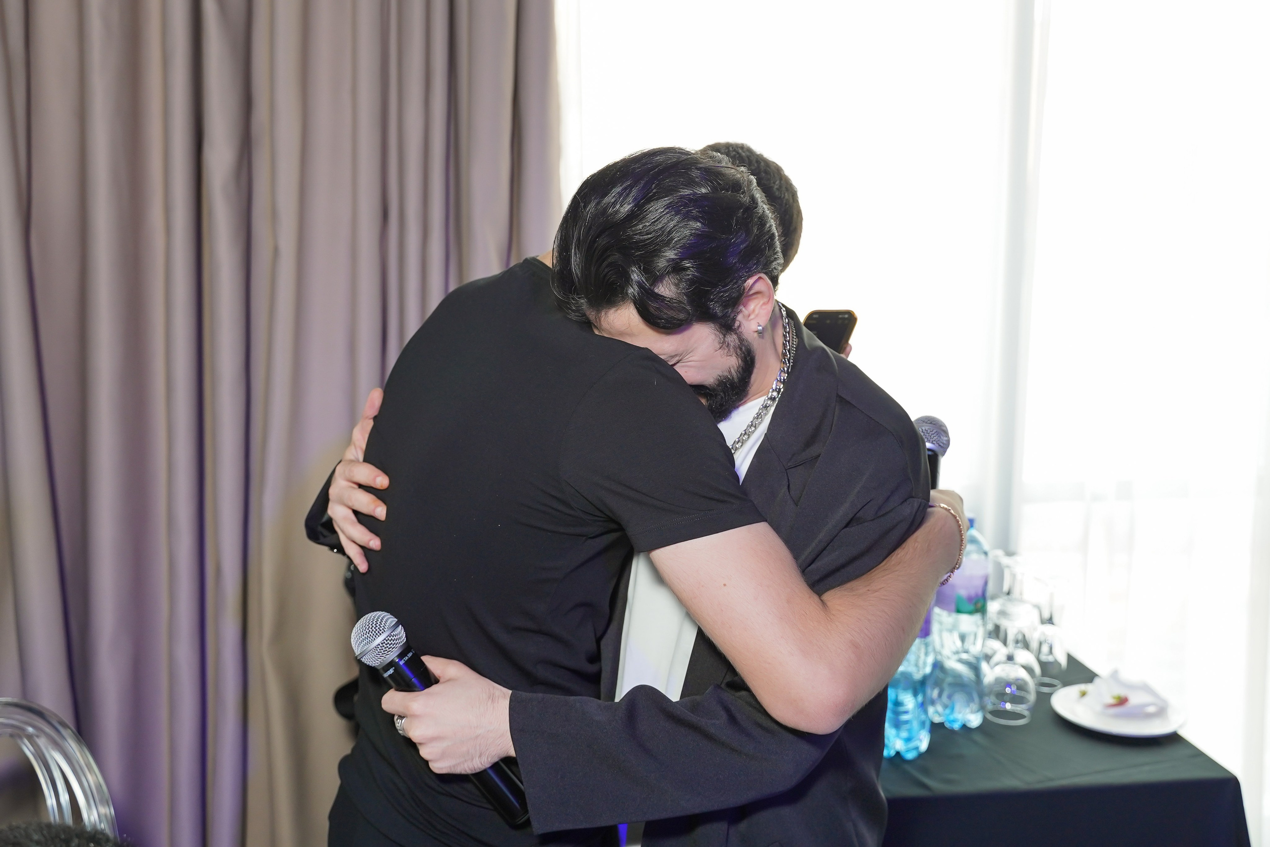 Выпускные. Репортажный фотограф и видеограф в Санкт-Петербурге