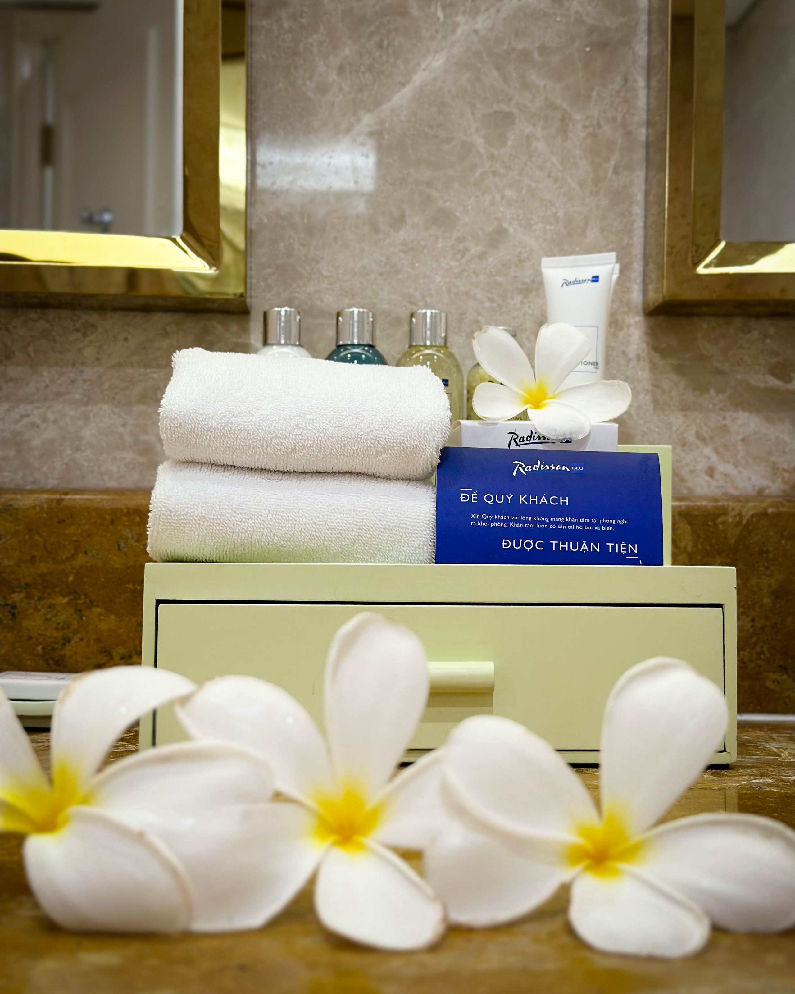 Radisson Blu Resort, Phu Quoc, Vietnam. Alina and Vlad — hotel & brand content creators