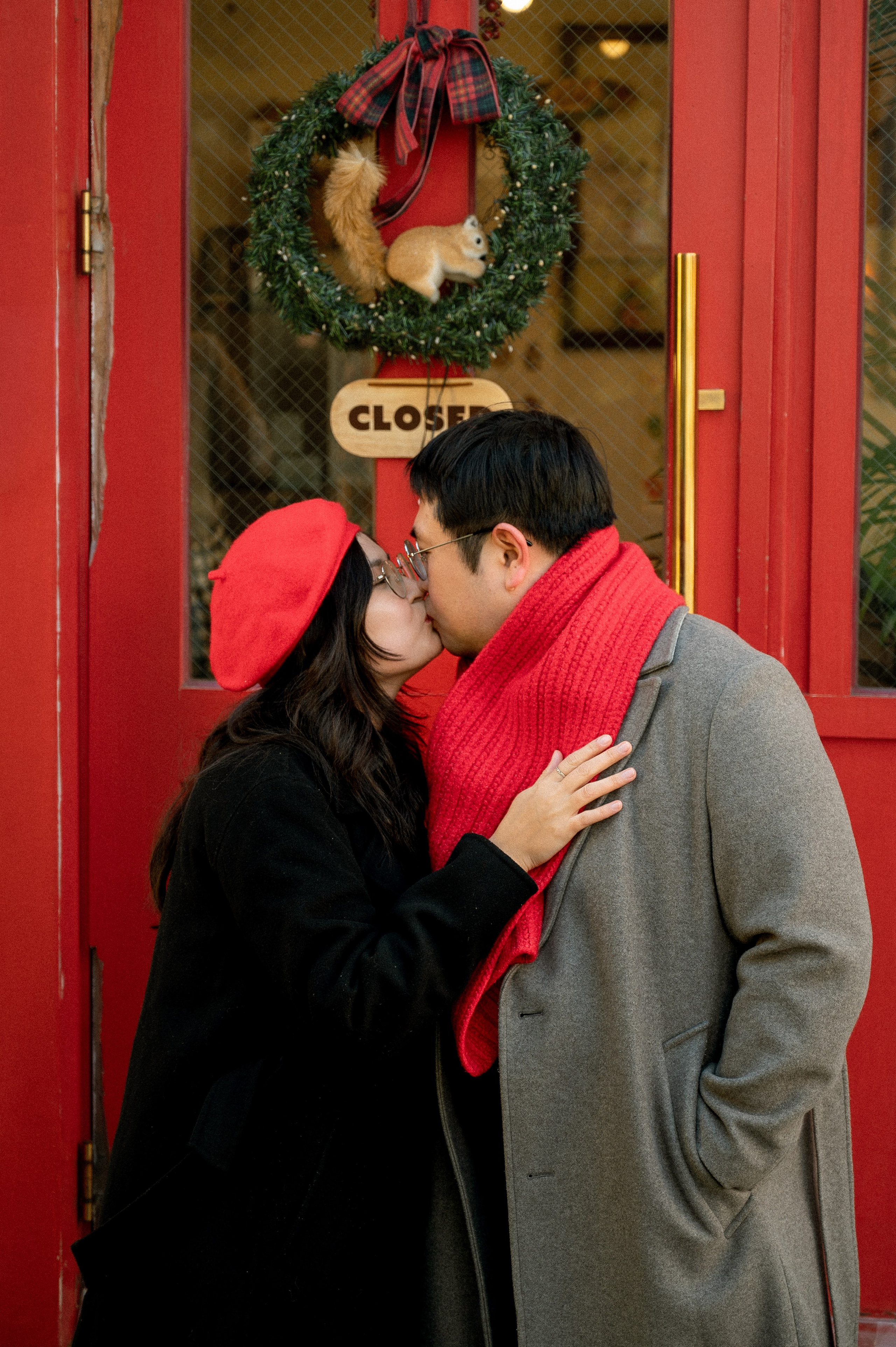 Aigul with husband. Busan photographer | Фотограф Пусан