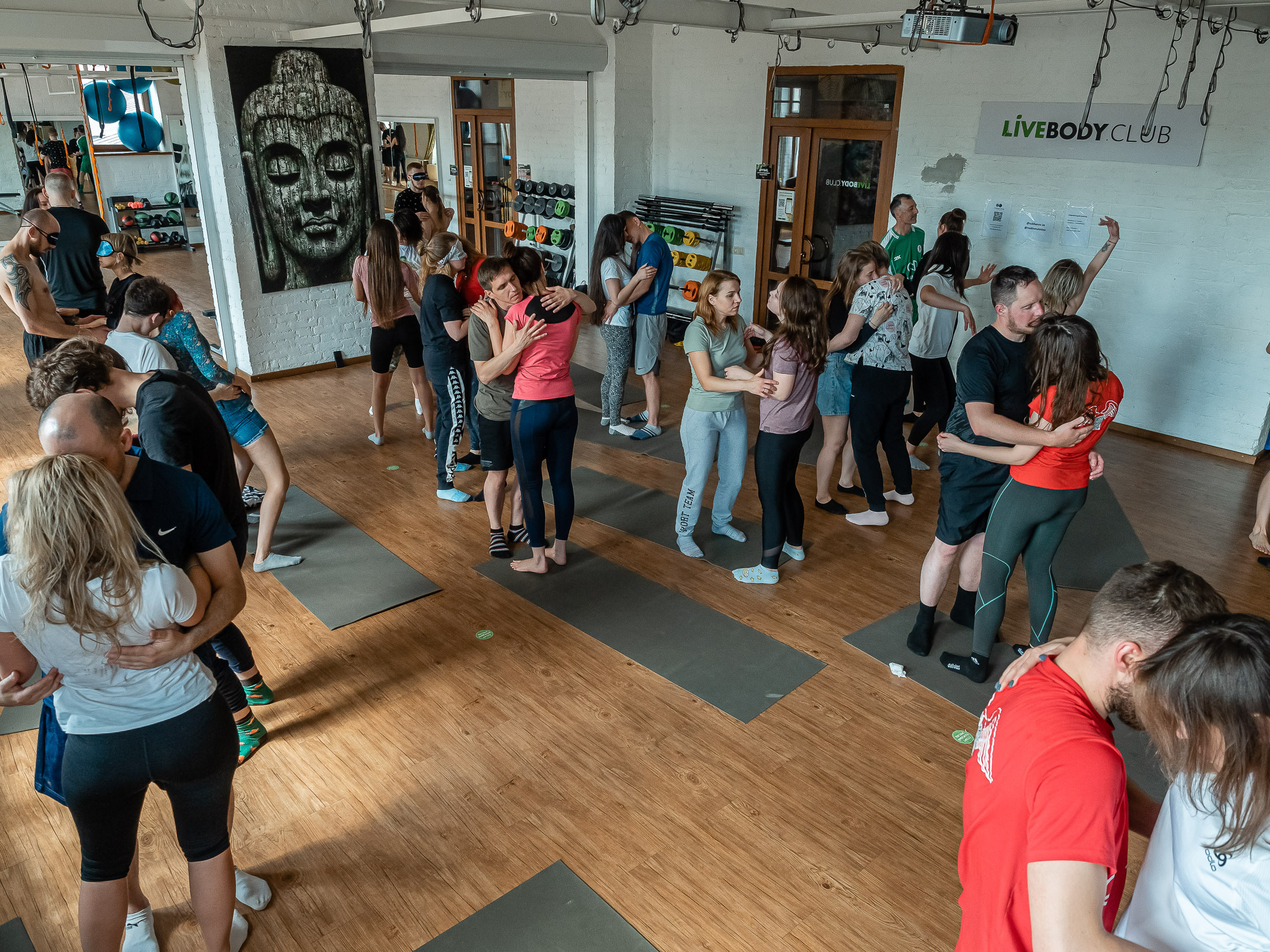 Репортаж с медитации АУМ. Отличные фотографии своих близких, своего бизнеса или даже себя. СПб