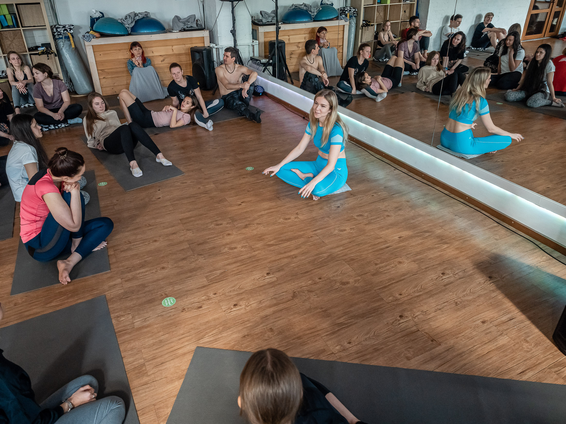 Репортаж с медитации АУМ. Отличные фотографии своих близких, своего бизнеса или даже себя. СПб