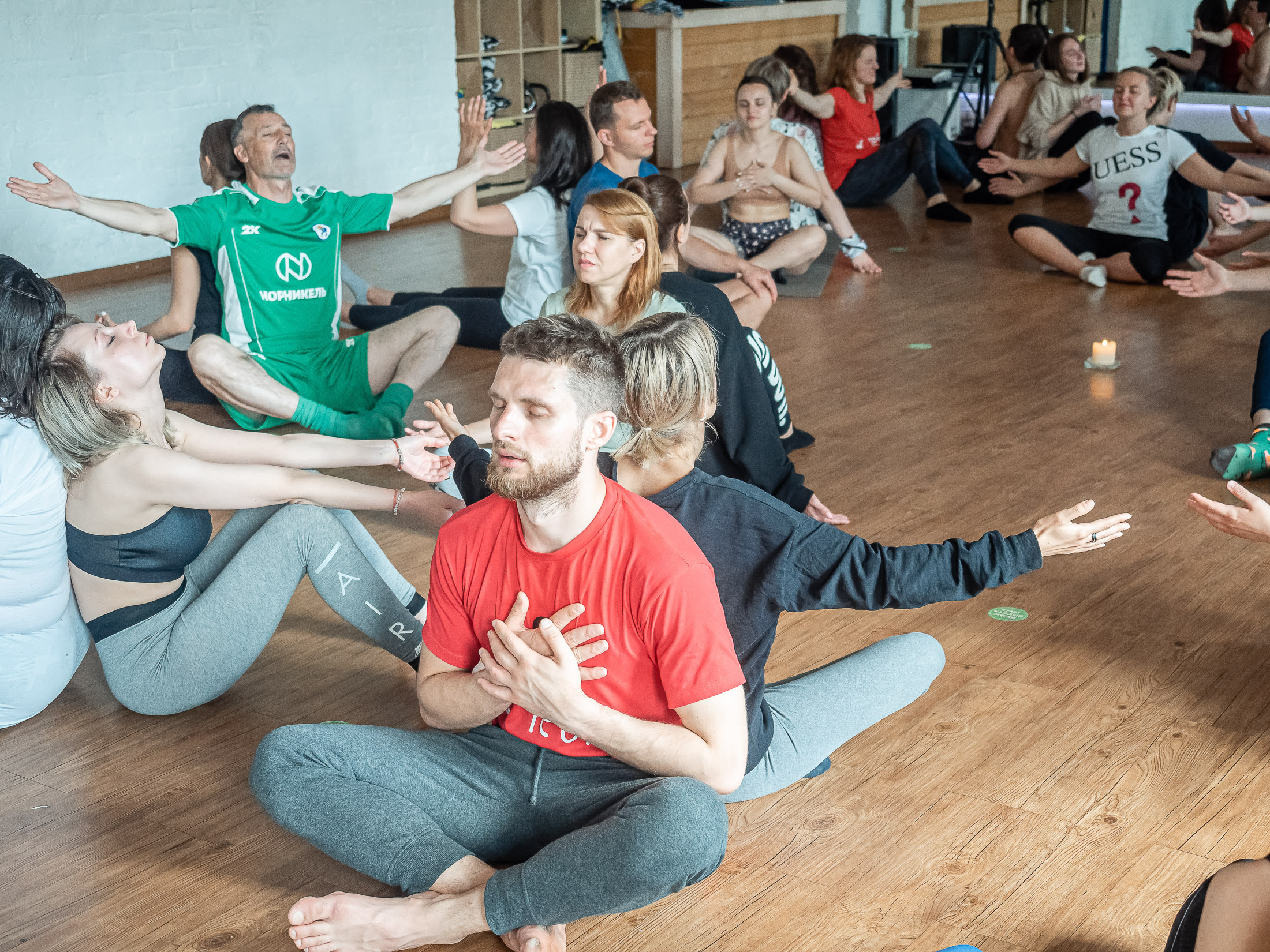 Репортаж с медитации АУМ. Отличные фотографии своих близких, своего бизнеса или даже себя. СПб