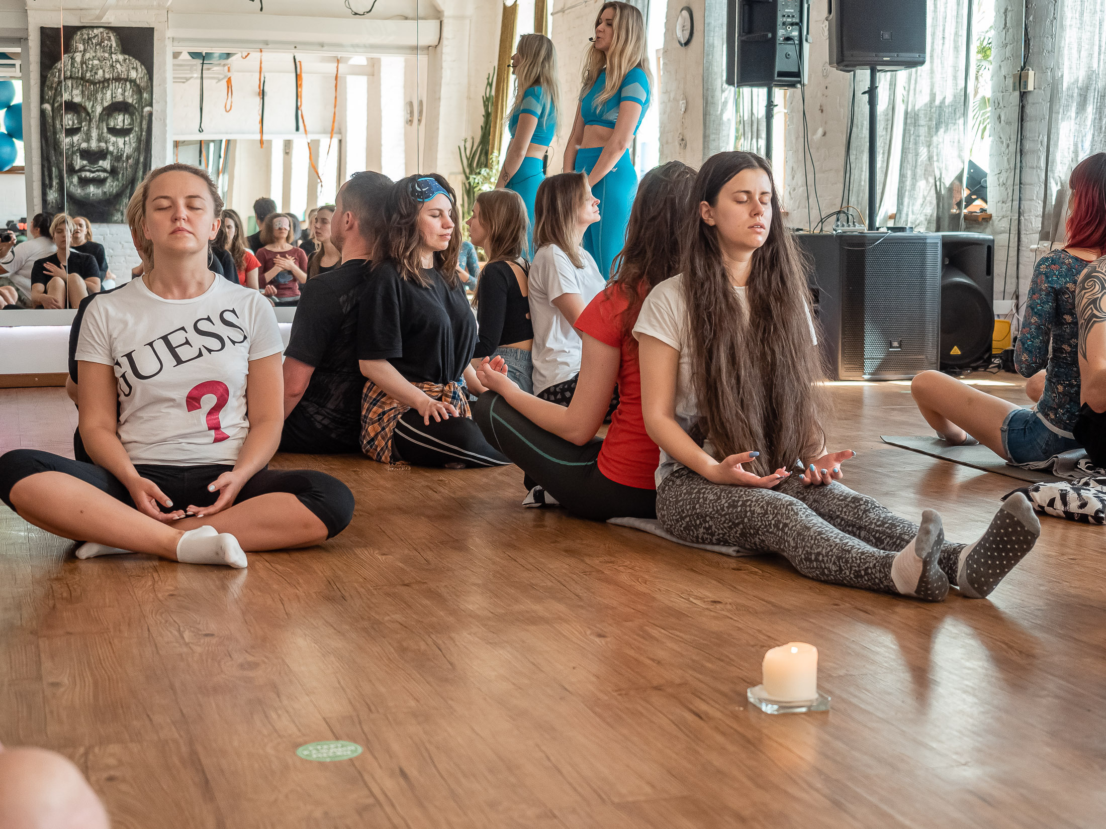 Репортаж с медитации АУМ. Отличные фотографии своих близких, своего бизнеса или даже себя. СПб