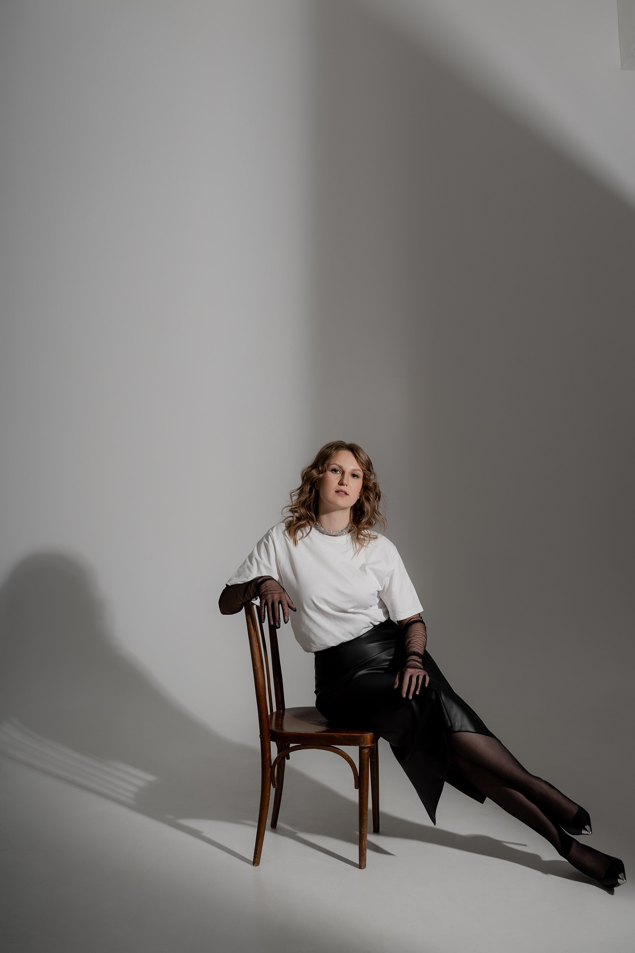 Фотосессия в студии «Классическая женственность». Портретный и свадебный фотограф Алла Карени Москва