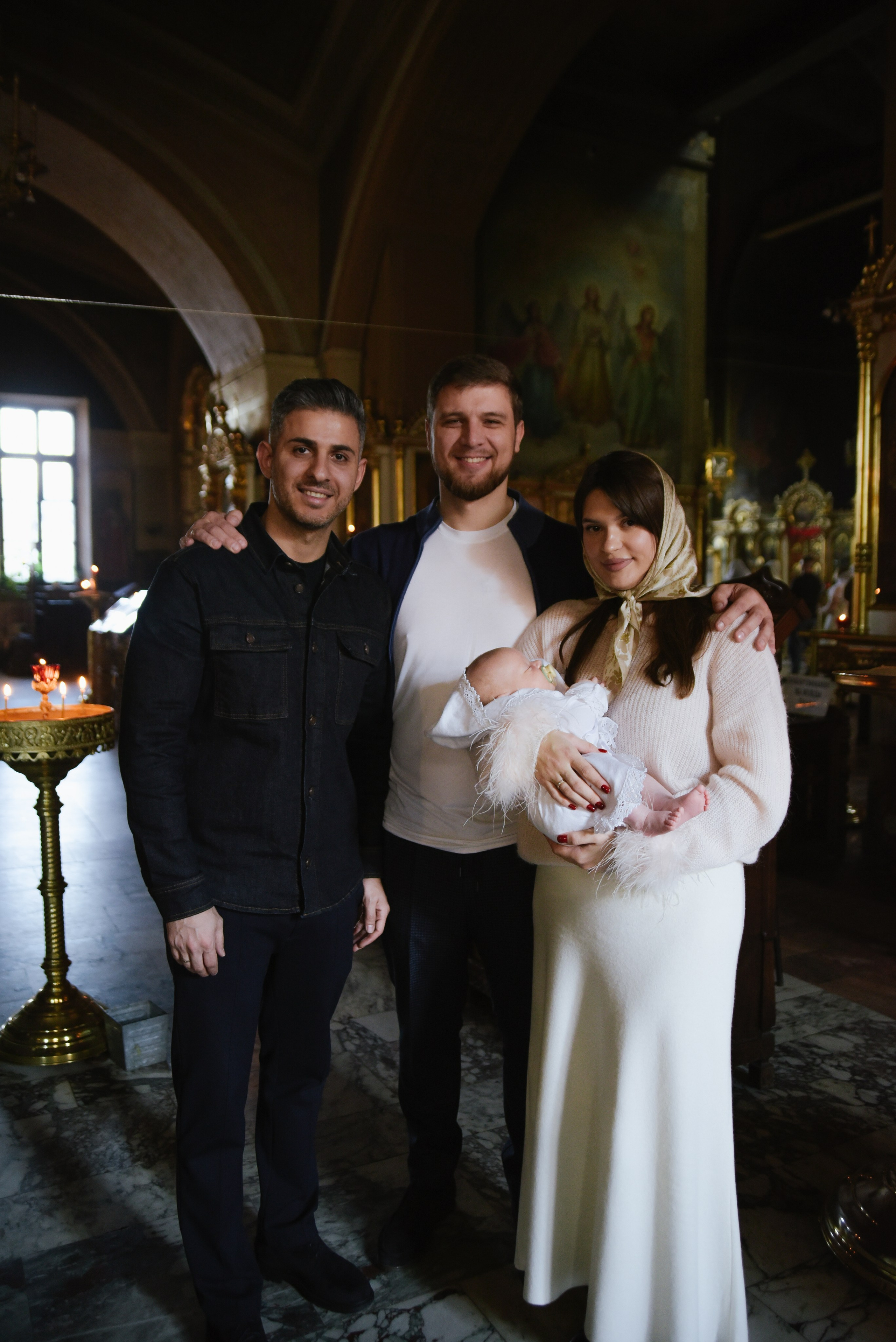 Таинство крещения Савва Храм Воскресения Словущего в Даниловской Слободе. Фотограф Лола Волна, город Москва