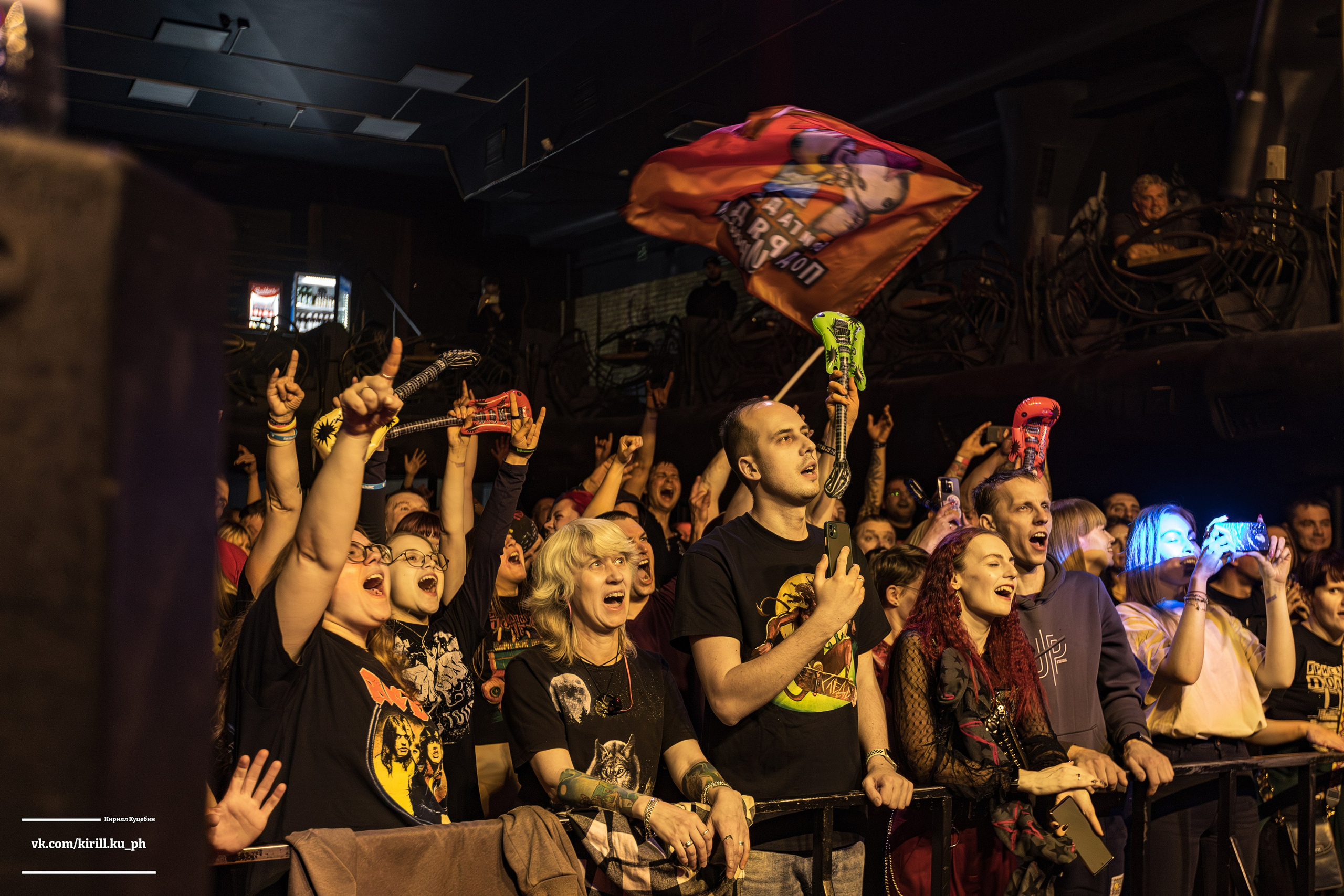 Концерт группы Бригадный подряд в клубе Нирвана, Екатеринбург. Репортажный фотограф Екатеринбург | Яркий, качественный репортаж | Концерты, клубы, репортаж, праздники, корпоративы