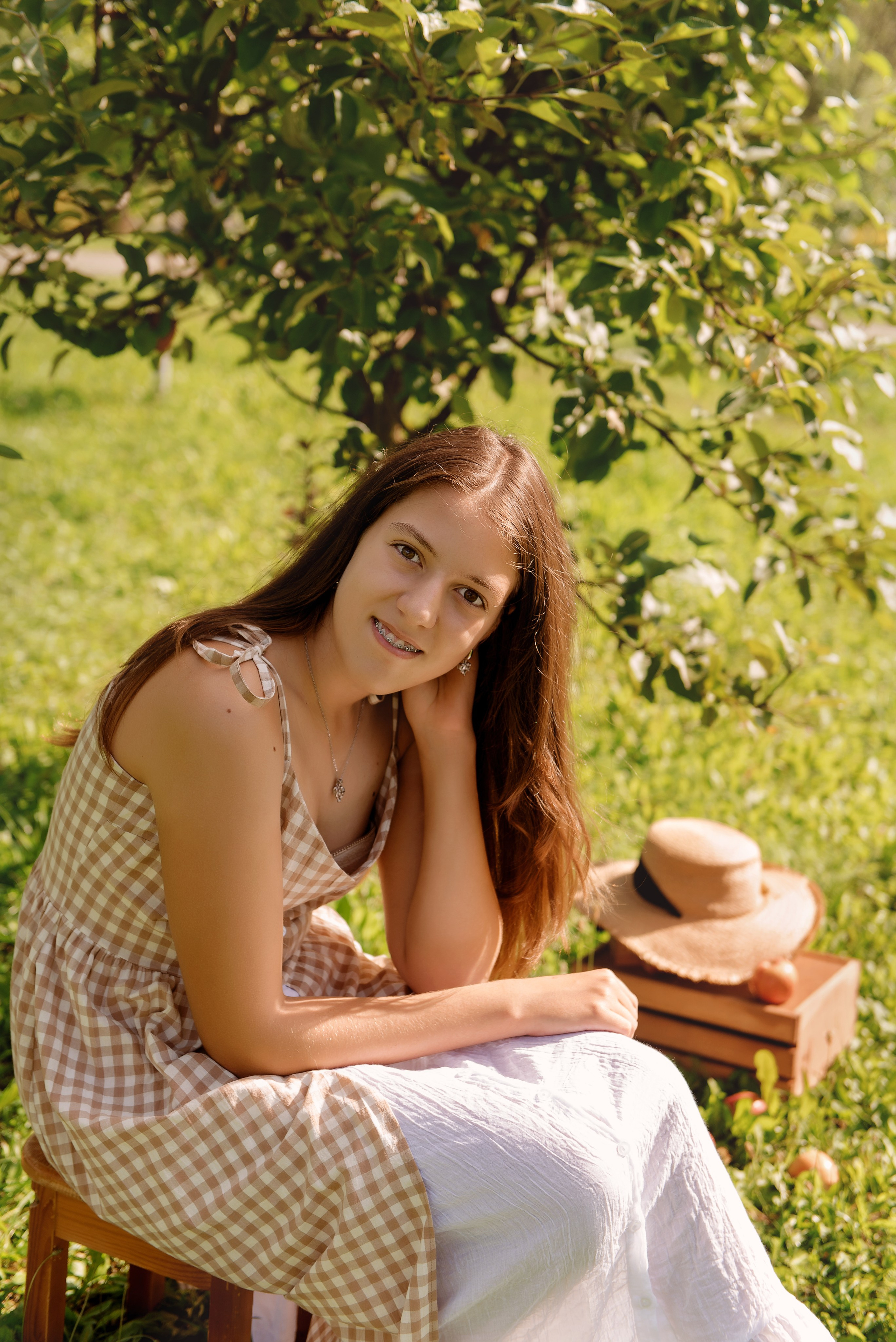 Яблоневый сад. Детский фотограф в Долгопрудном и Москве