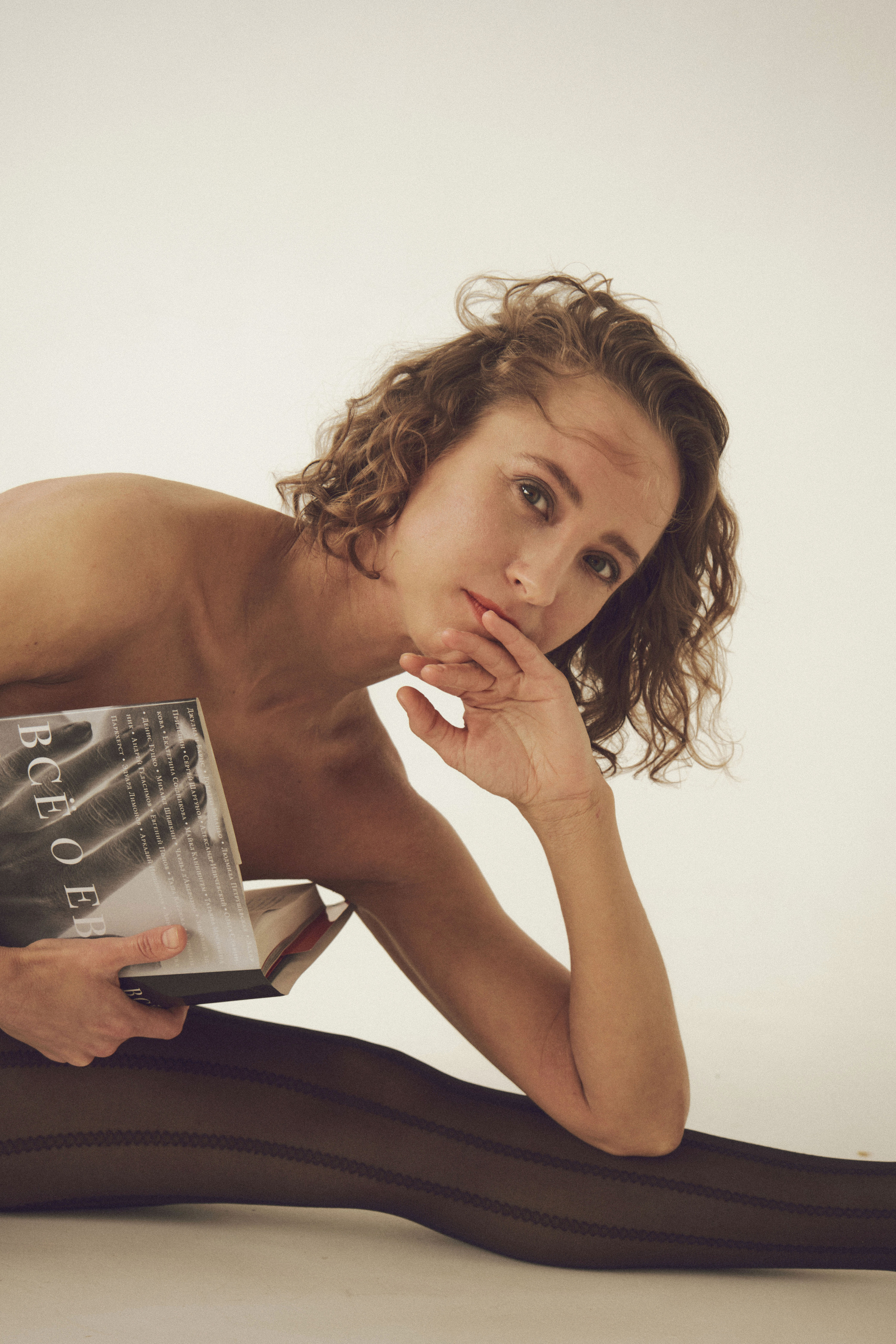 In books. Ася Ложкина фотограф Ижевск