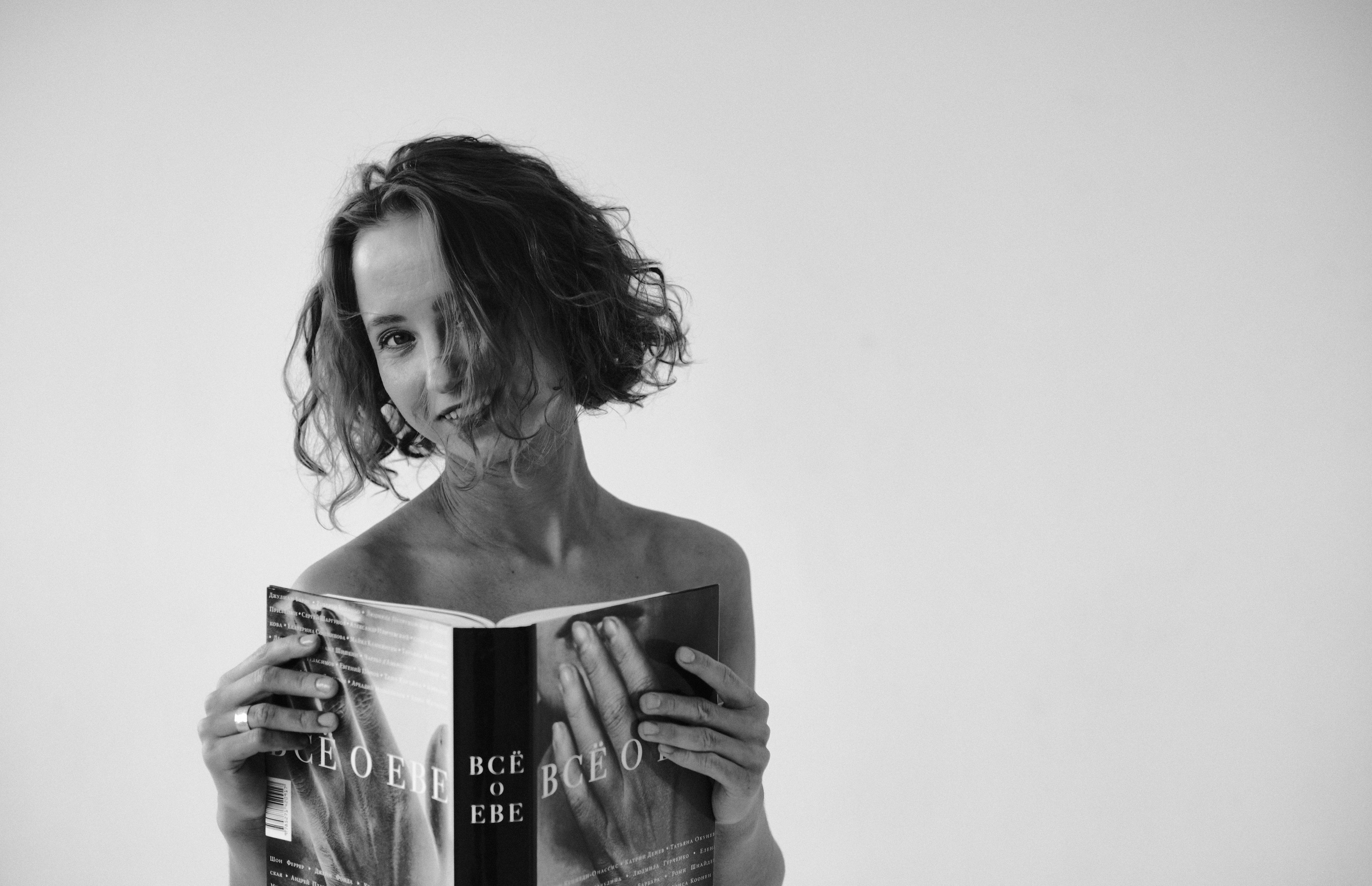 In books. Ася Ложкина фотограф Ижевск