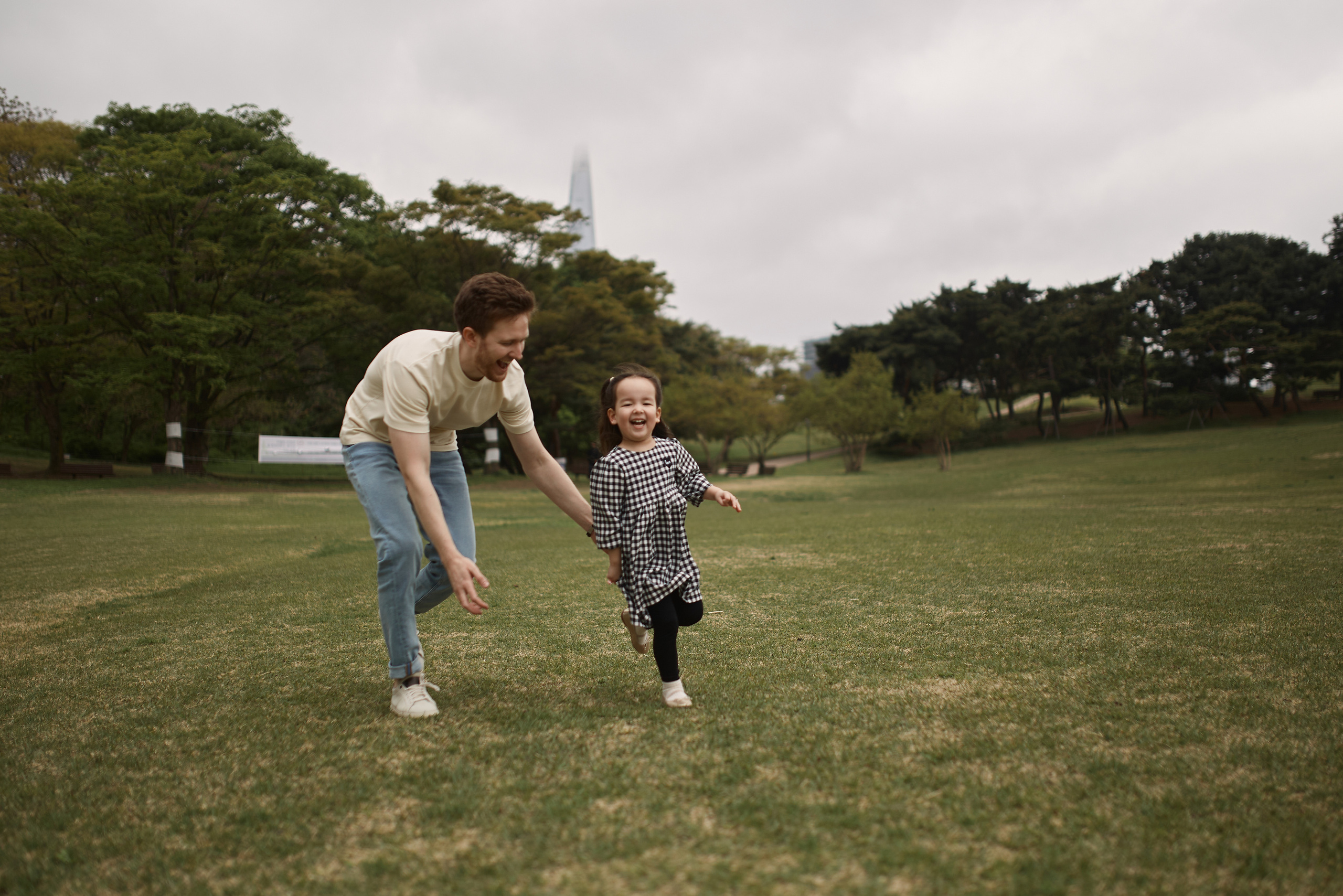 Family walk. Katerina Simina — worldwide photographer | Europe