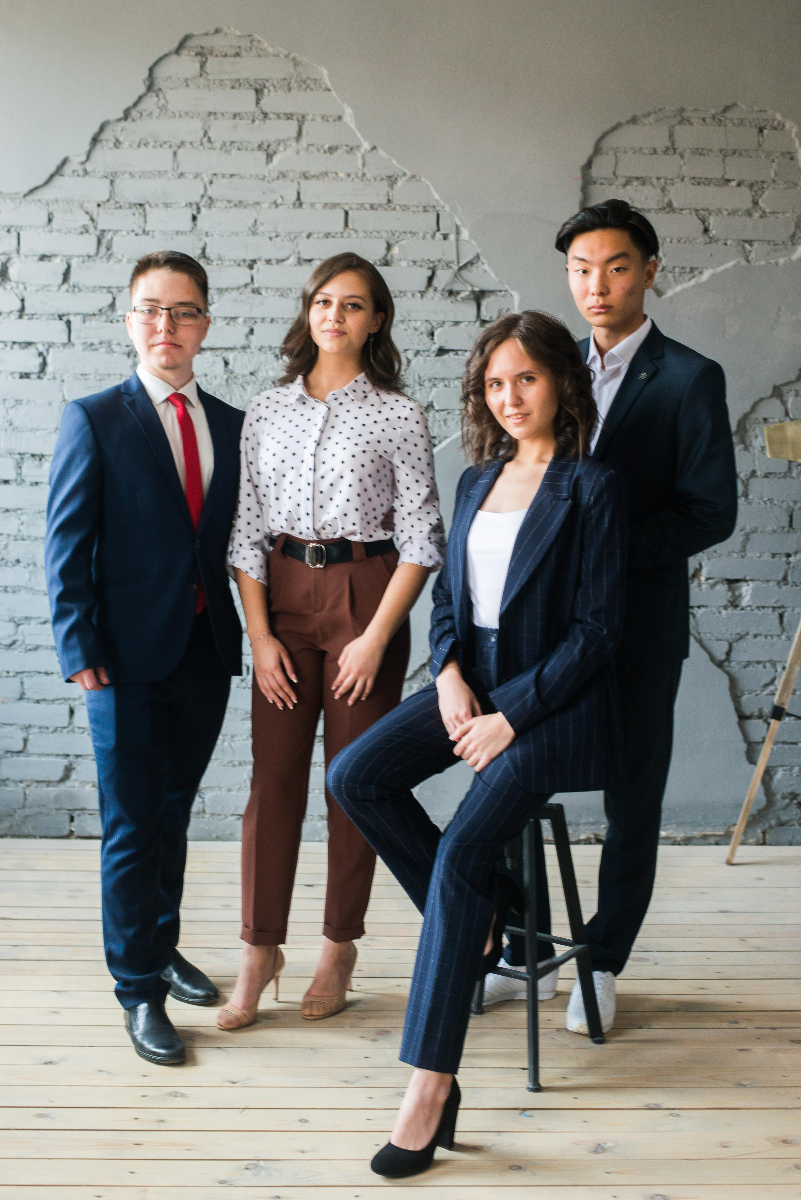 Выпускные альбомы 9-11 класс. Свадебная и концептуальная фотография в городе Улан-Удэ