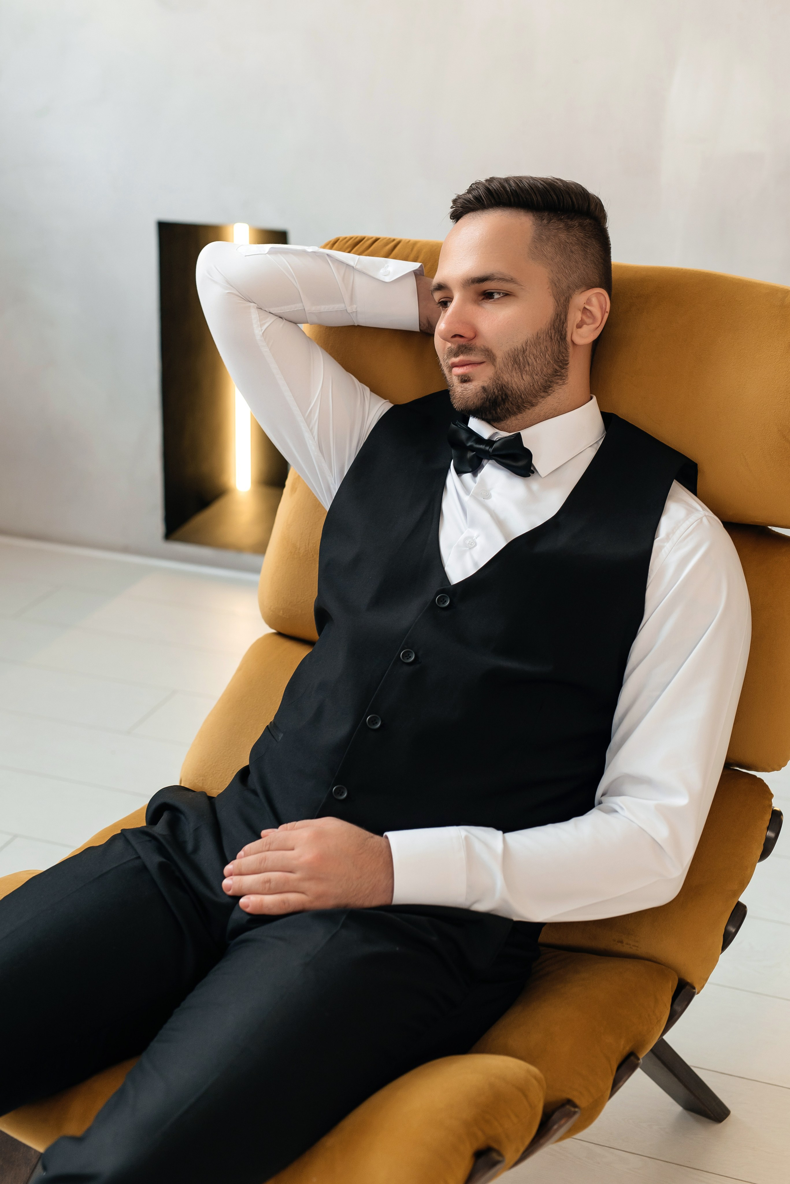 Полный летний свадебный день, прогулка на природе и в городе. Свадебный фотограф Елена Рякина