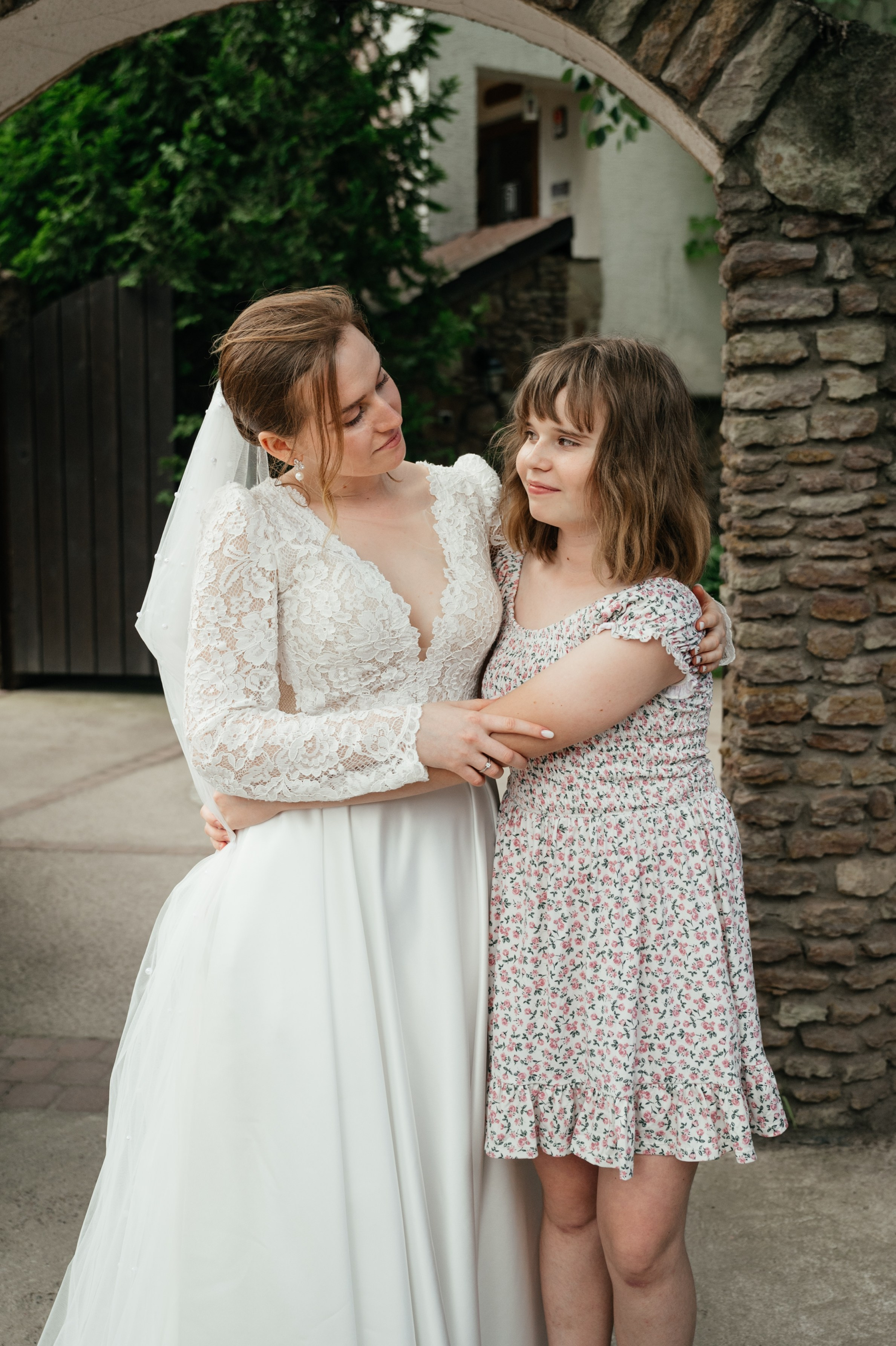 Никита и Фаина. Свадебный и студийный фотограф Ирина Котикова