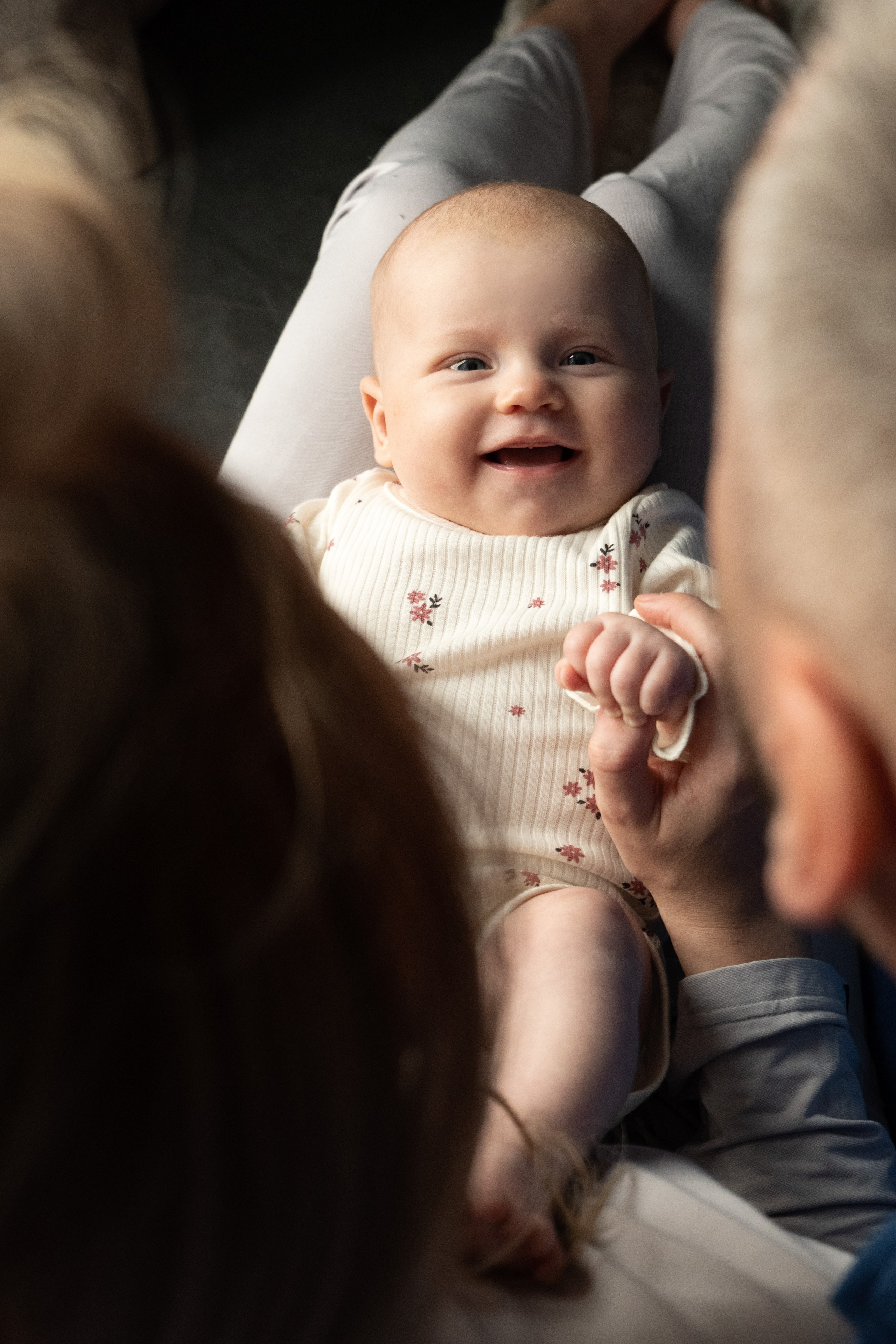 Семейная фотосессия (Ае 2 месяца). Фотограф видеограф Ольга Василевская