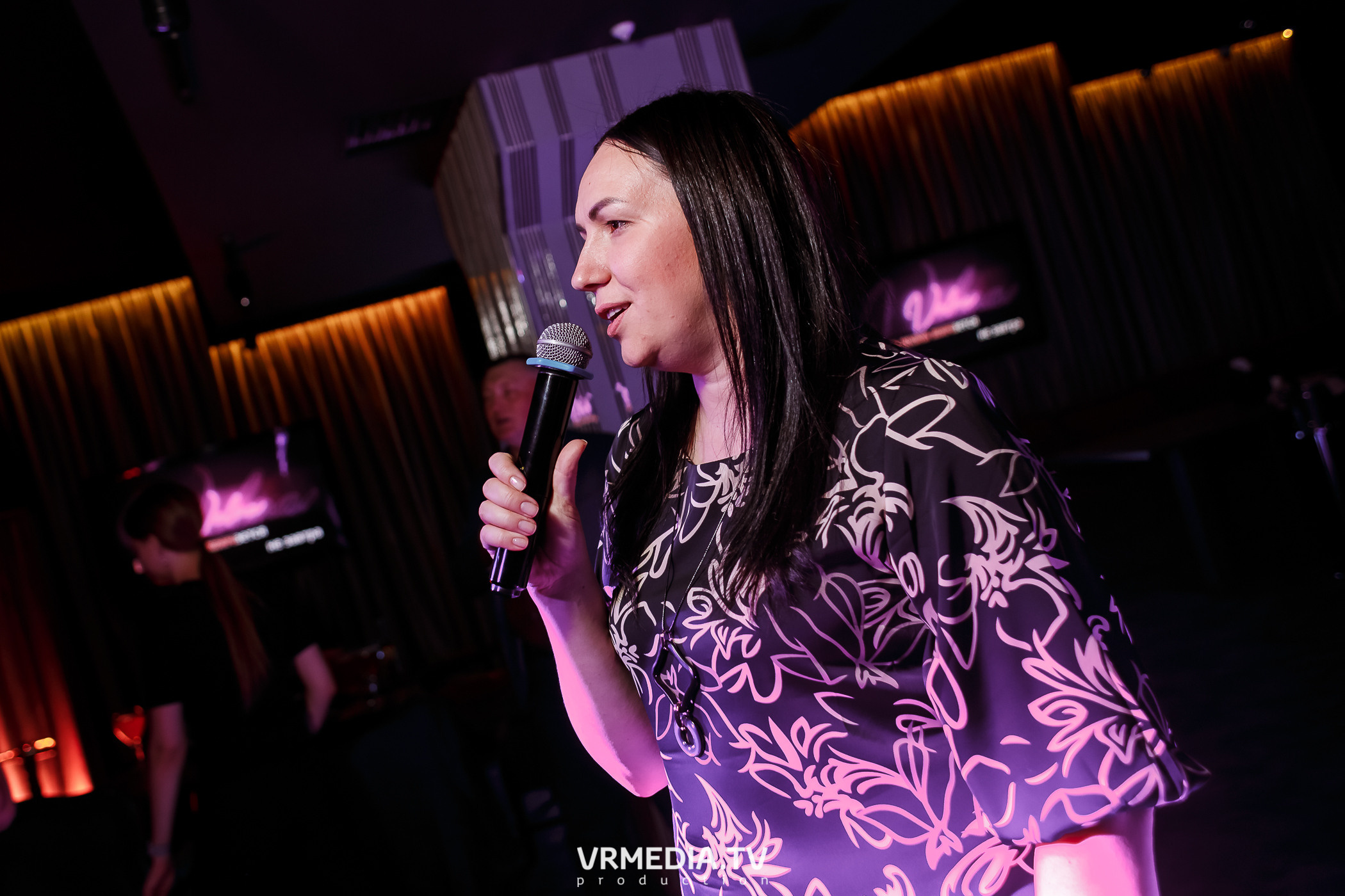 Выходные в караоке-баре «Volna»