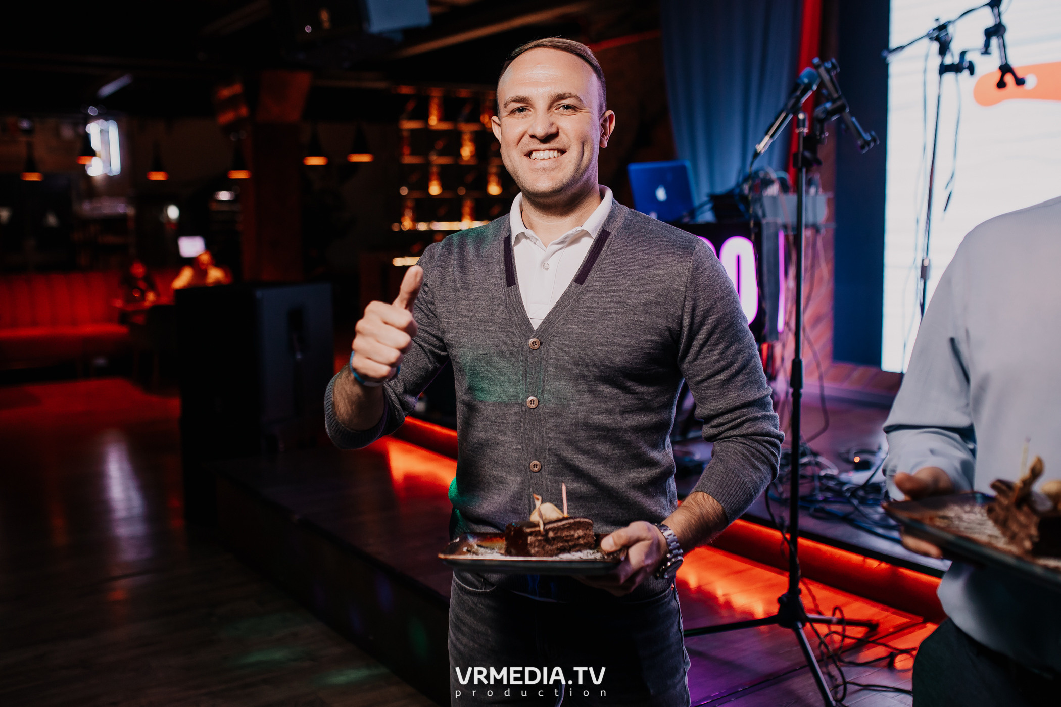 #ЖАРКИЕДНИИНОЧИ в гриль-баре «Жара»