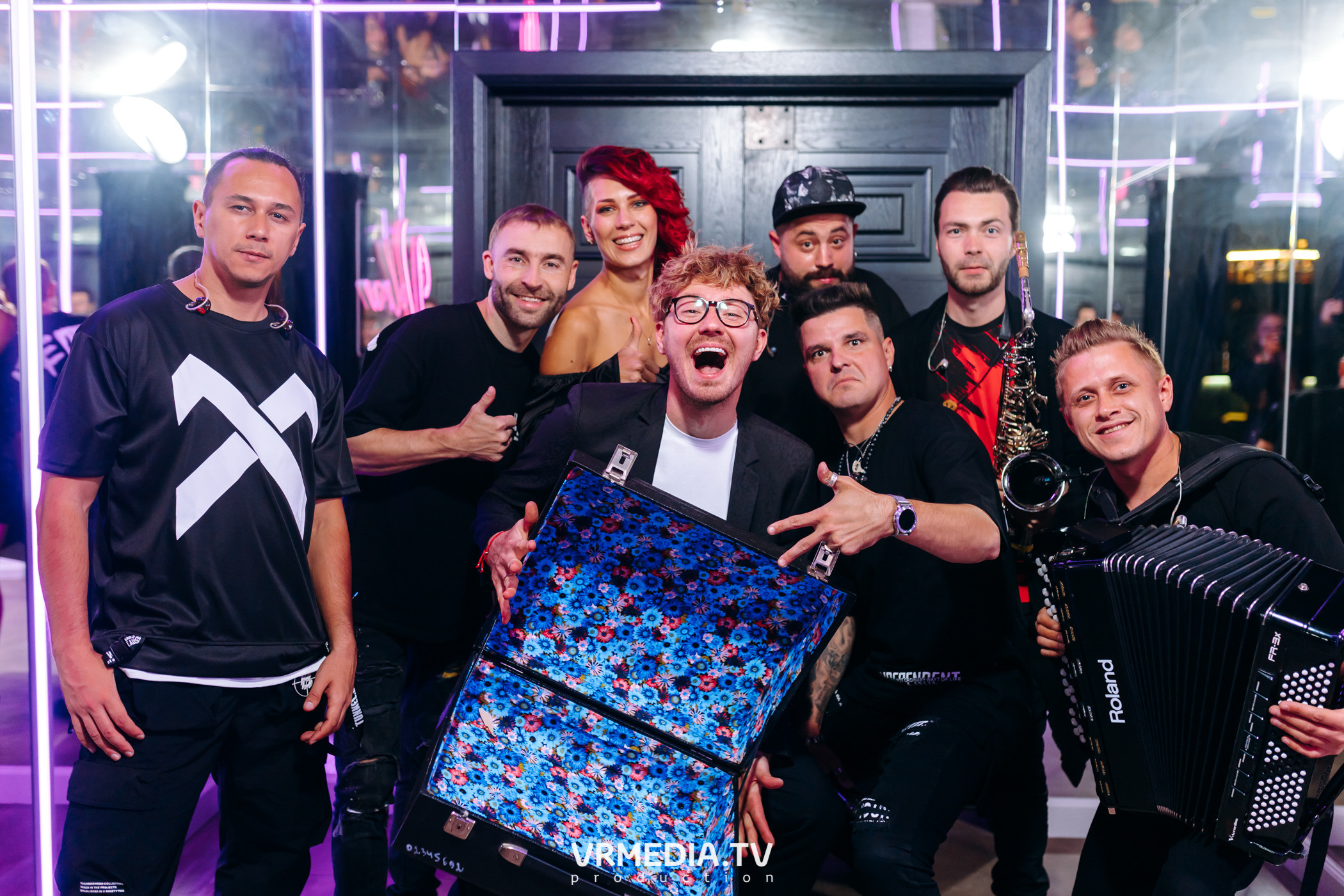 «Жуй орбит без сахара» в караоке-баре «Volna»