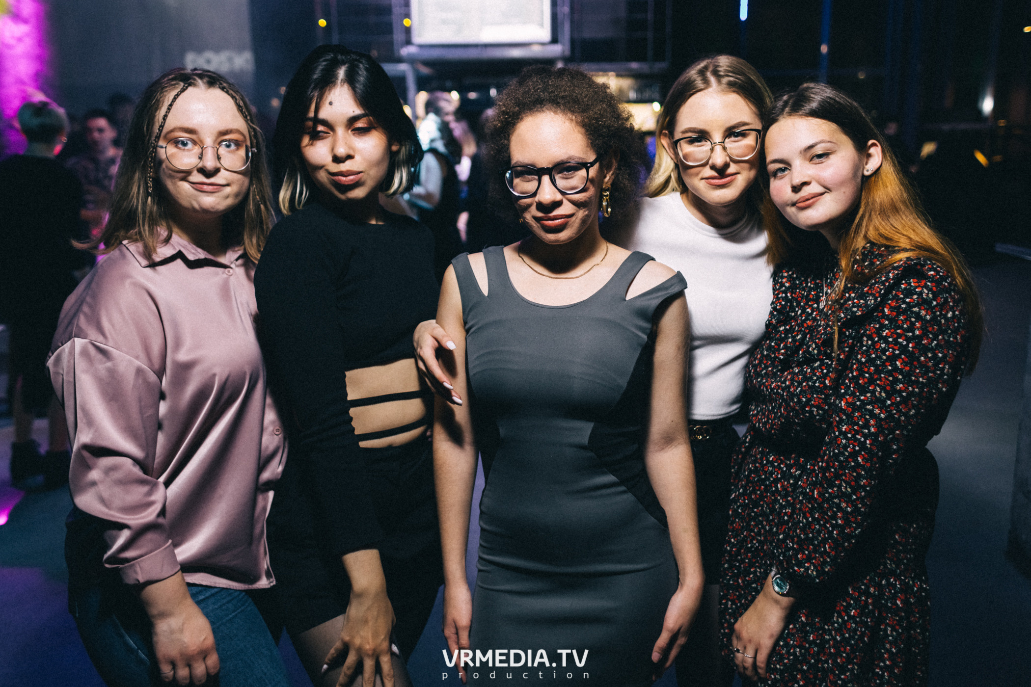 Выходные в баре «DOSKI»