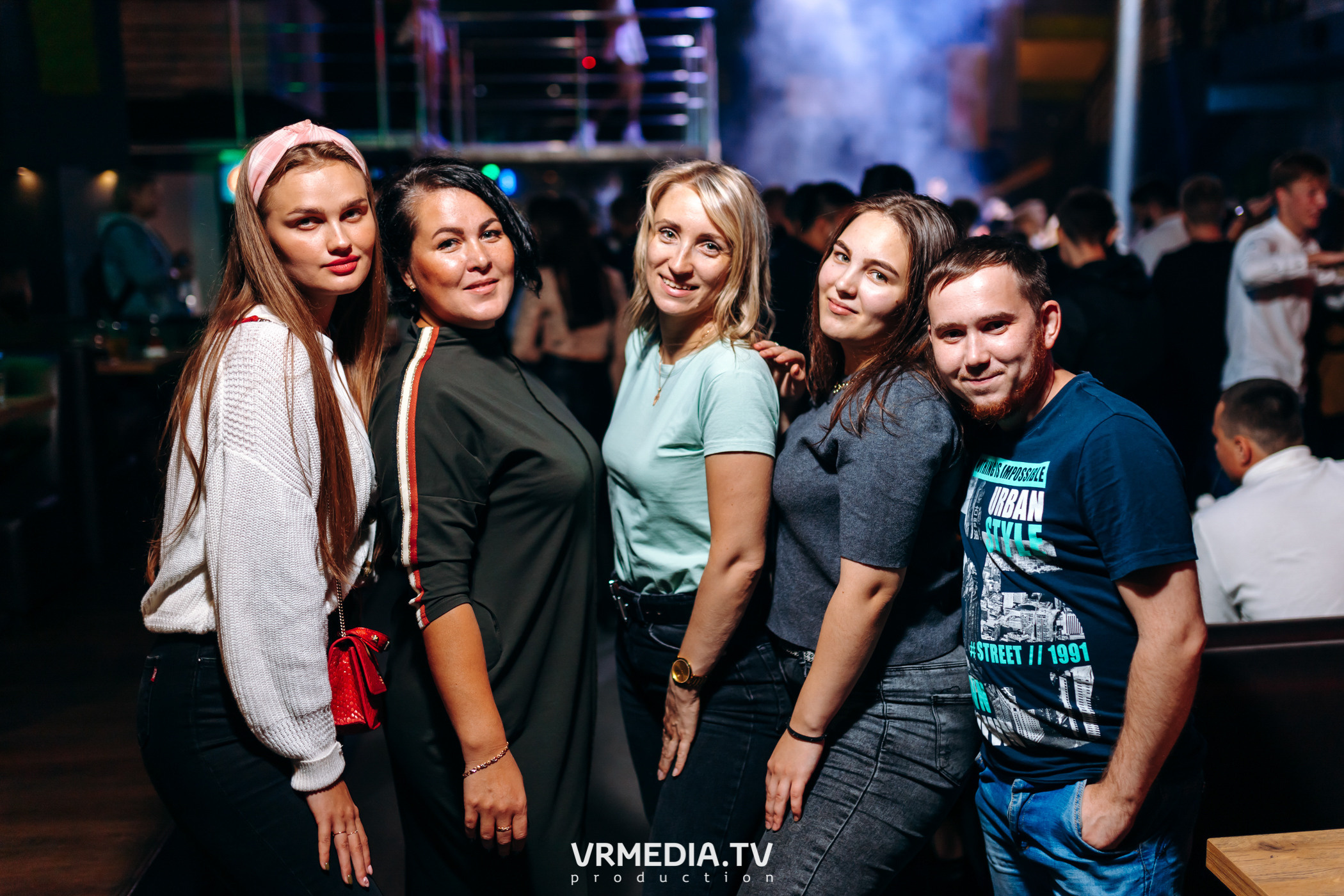 Выходные в баре «DOSKI»