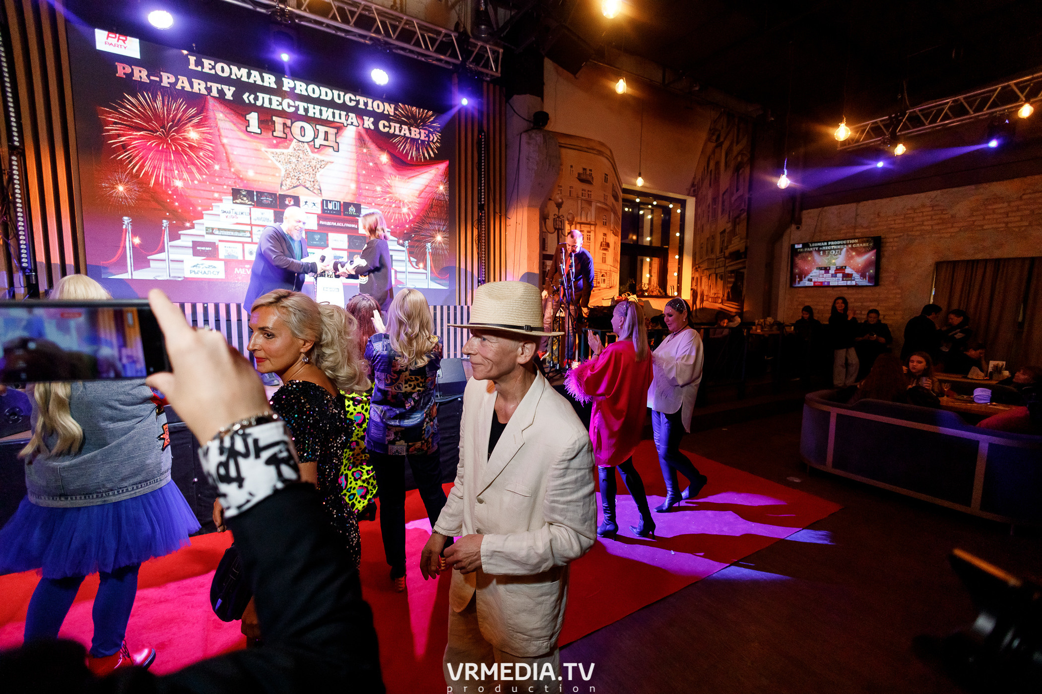 Leomar production. Лестница к славе «1 год»