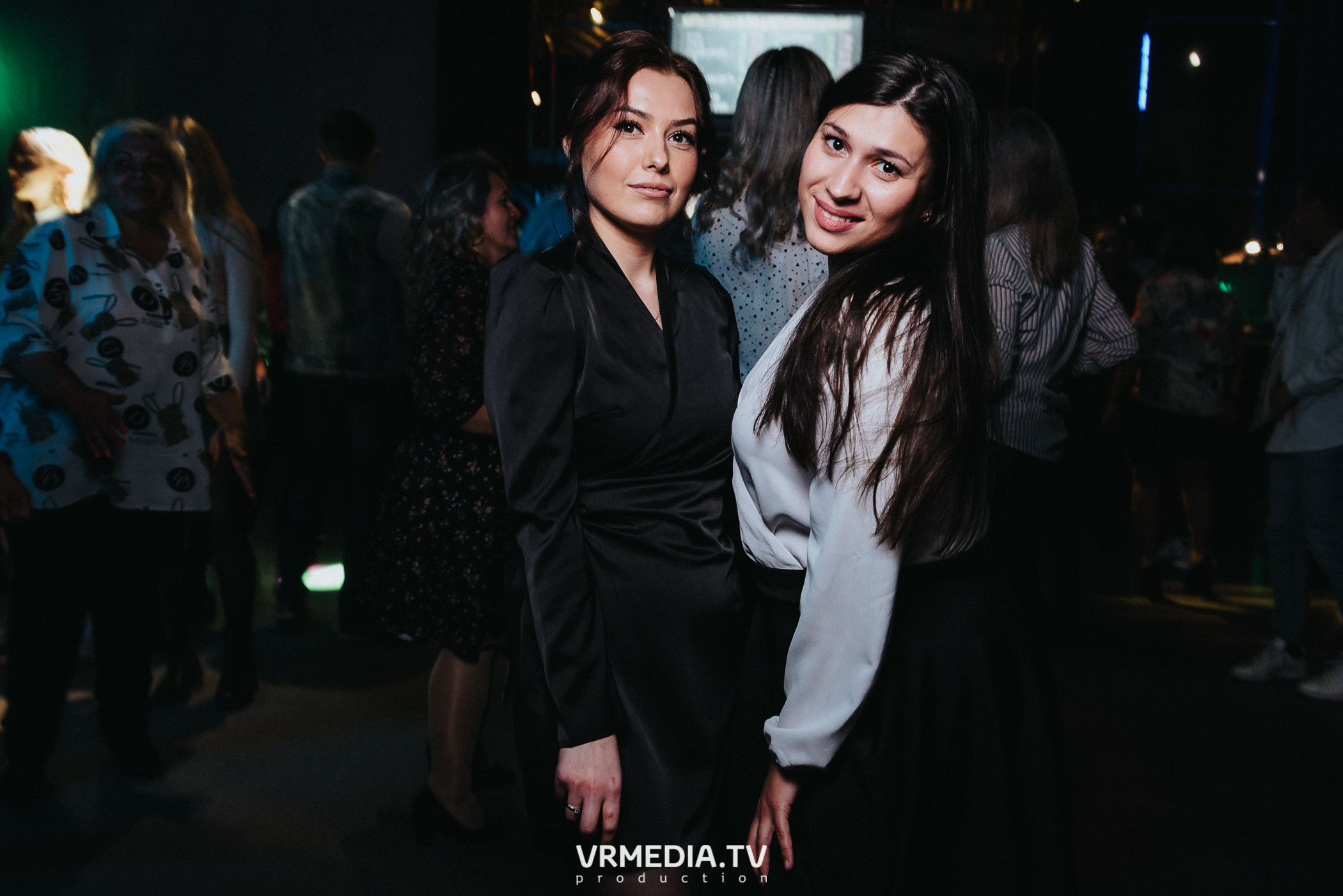 Выходные в баре «DOSKI»