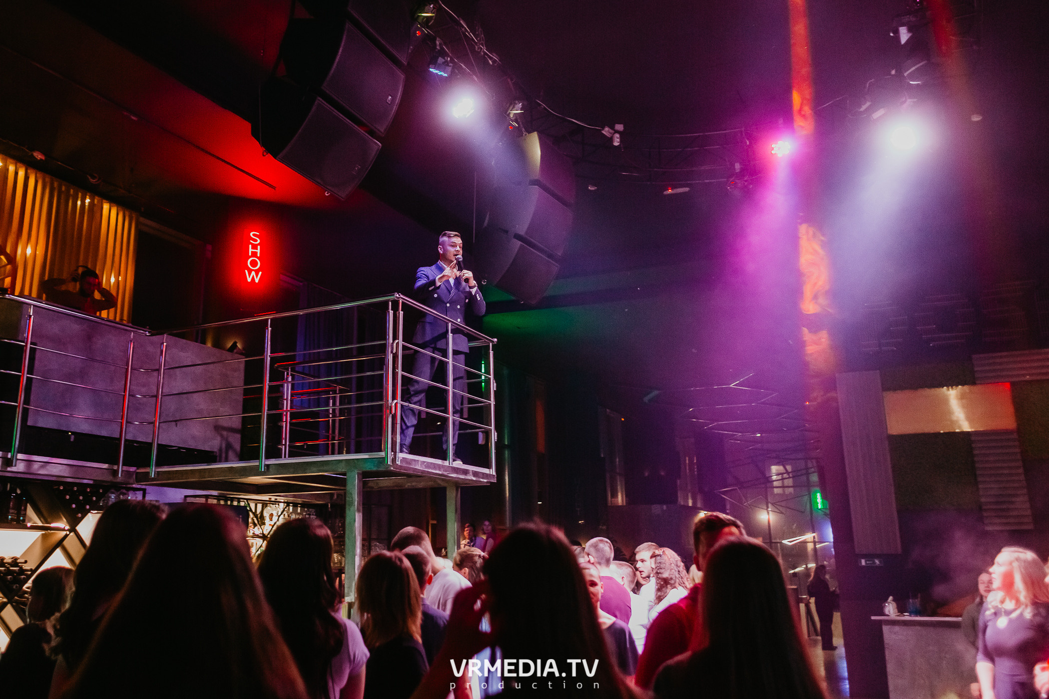 Выходные в баре «DOSKI»