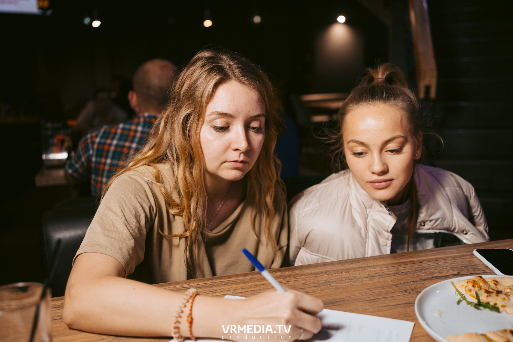 WoW QuiZ в баре «DOSKI»