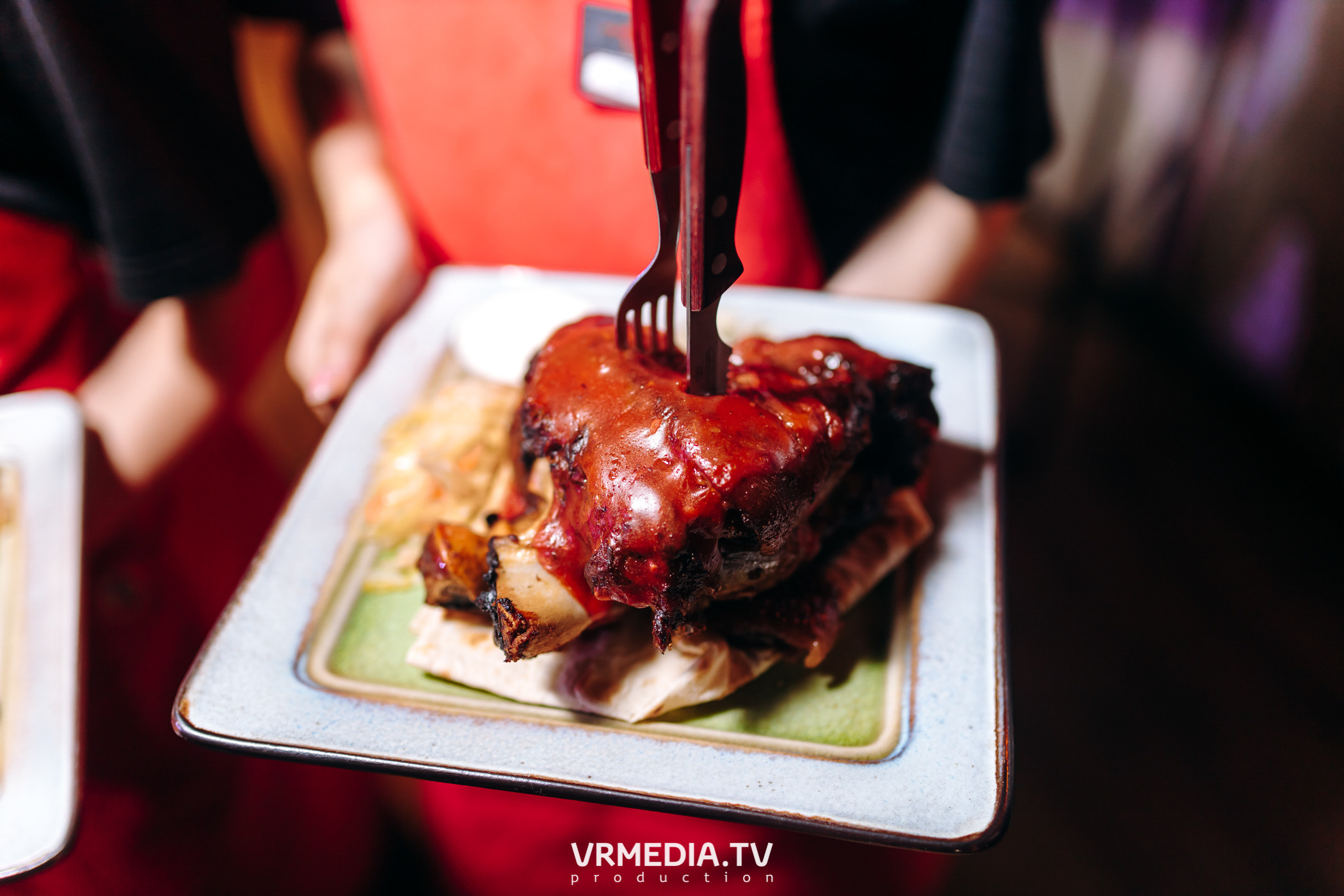 #ЖАРКИЕДНИИНОЧИ в гриль-баре «Жара»