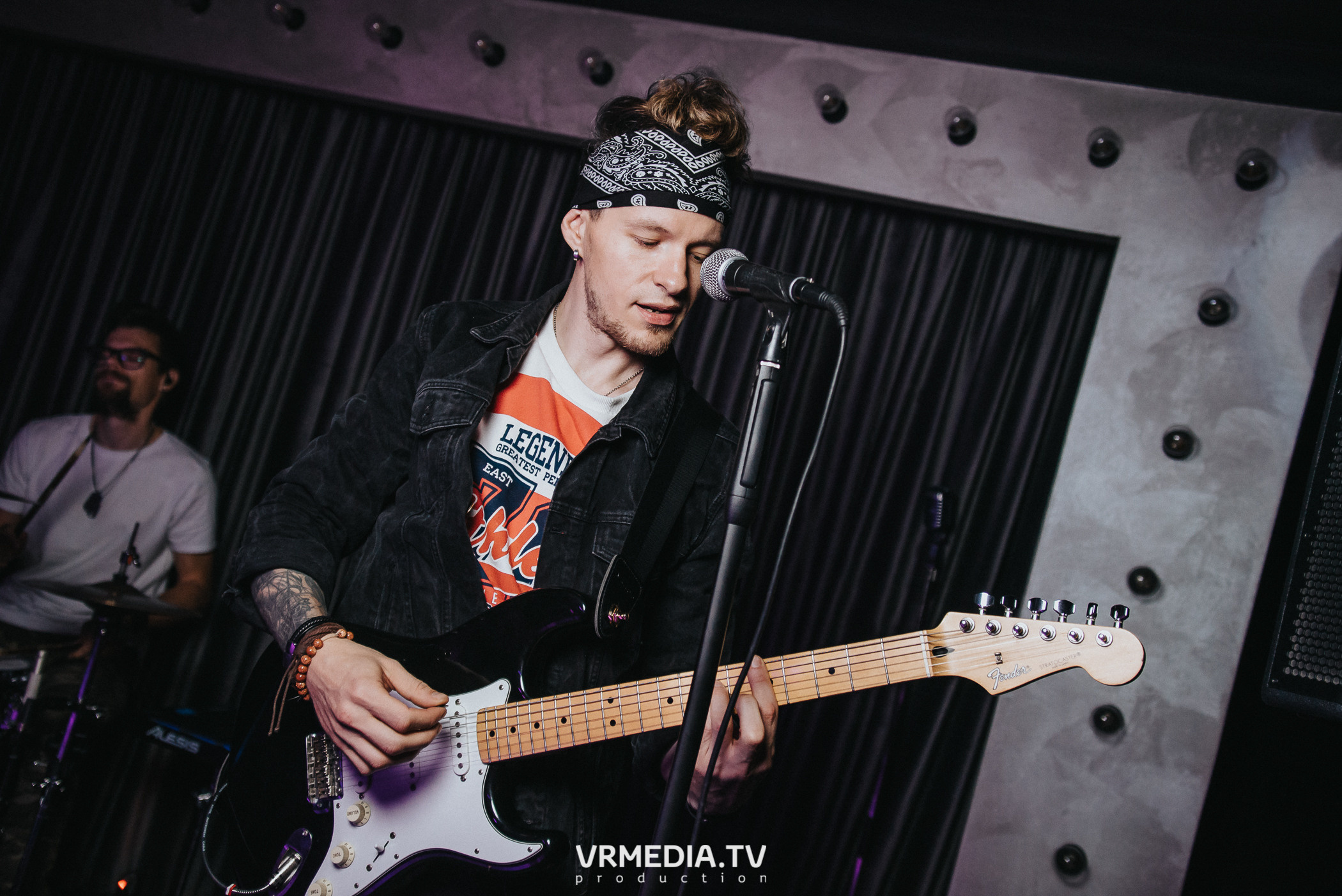 Выходные в караоке-баре «Volna»