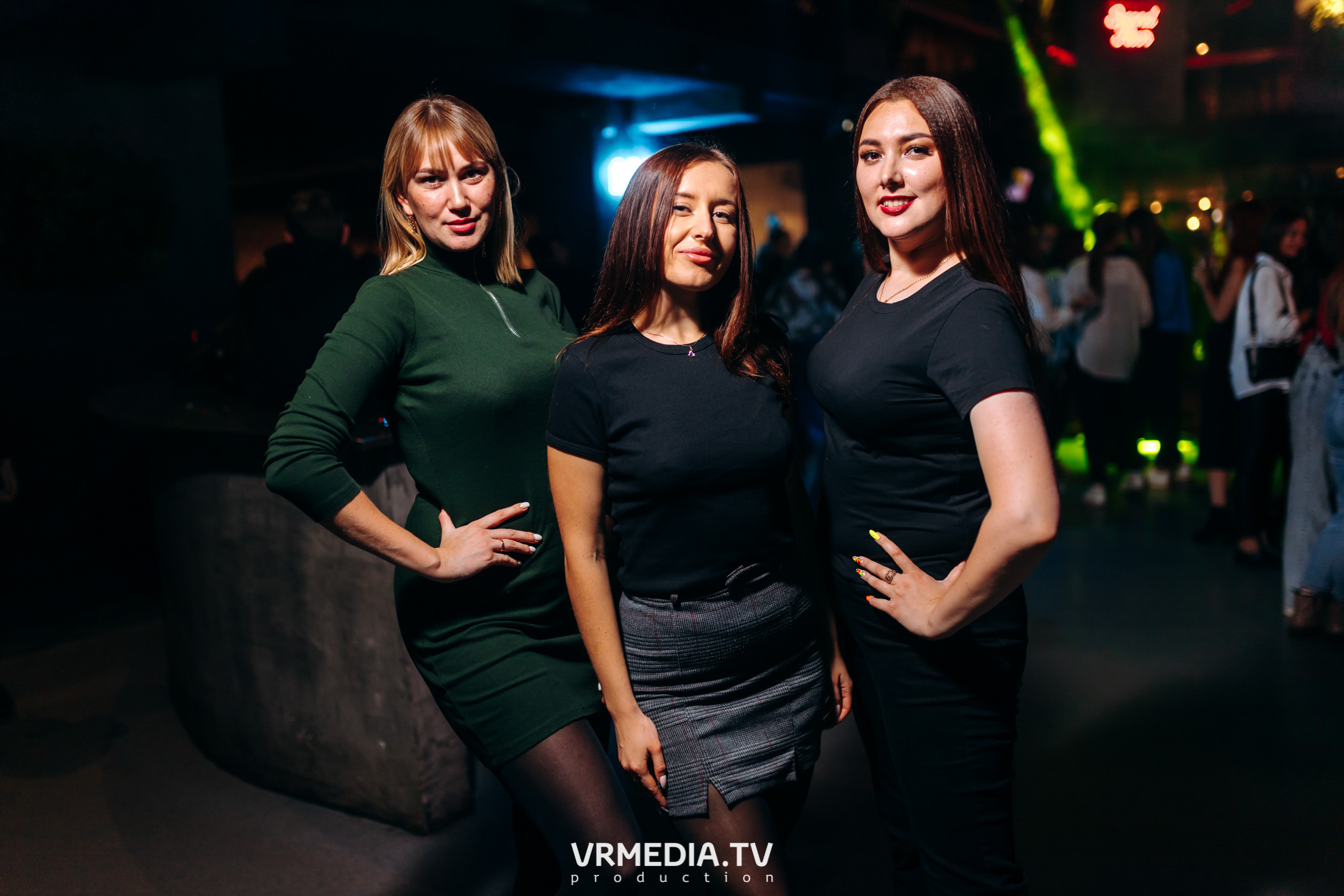 Выходные в баре «DOSKI»