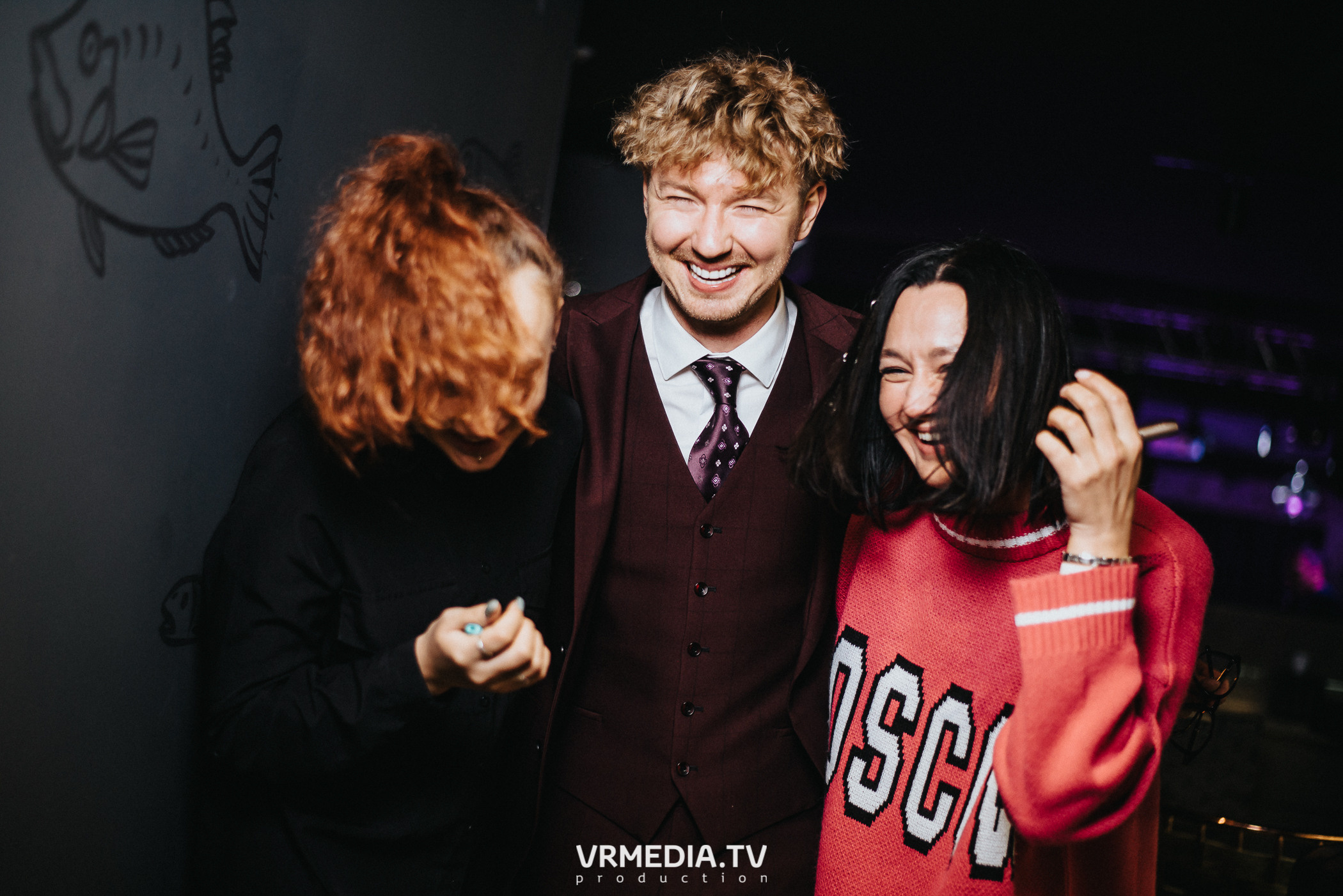 Выходные в караоке-баре «Volna»