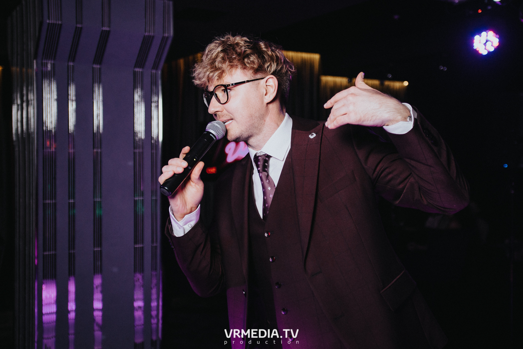 Выходные в караоке-баре «Volna»