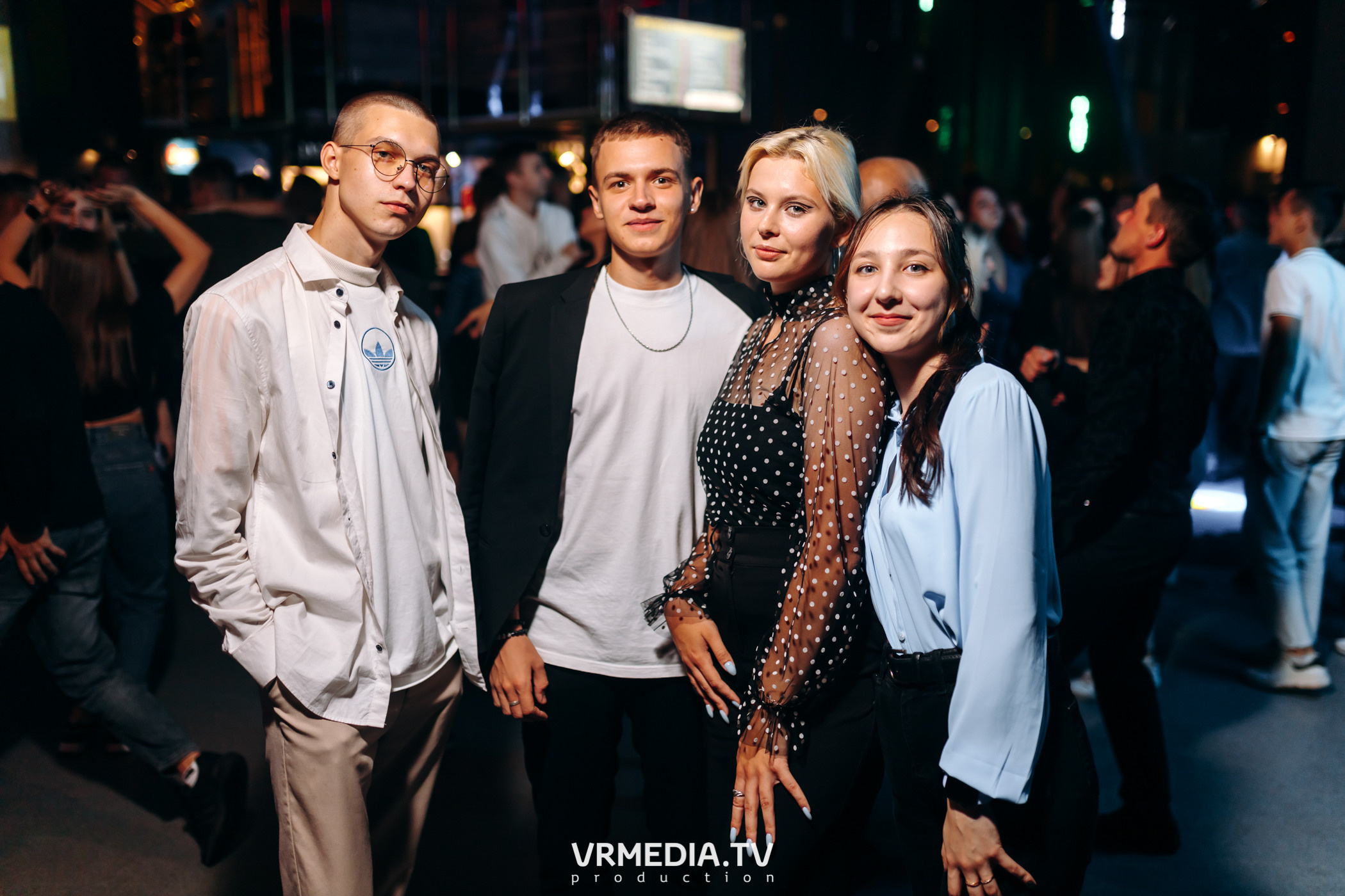 Выходные в баре «DOSKI»