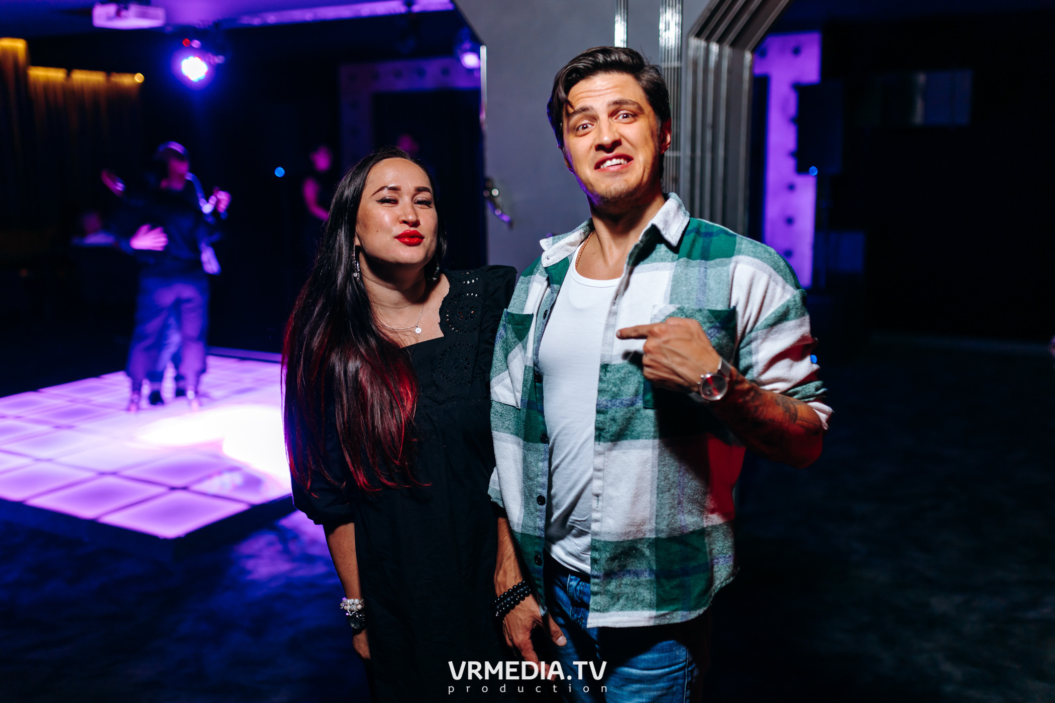 Ночь фотографии в караоке-баре «Volna»