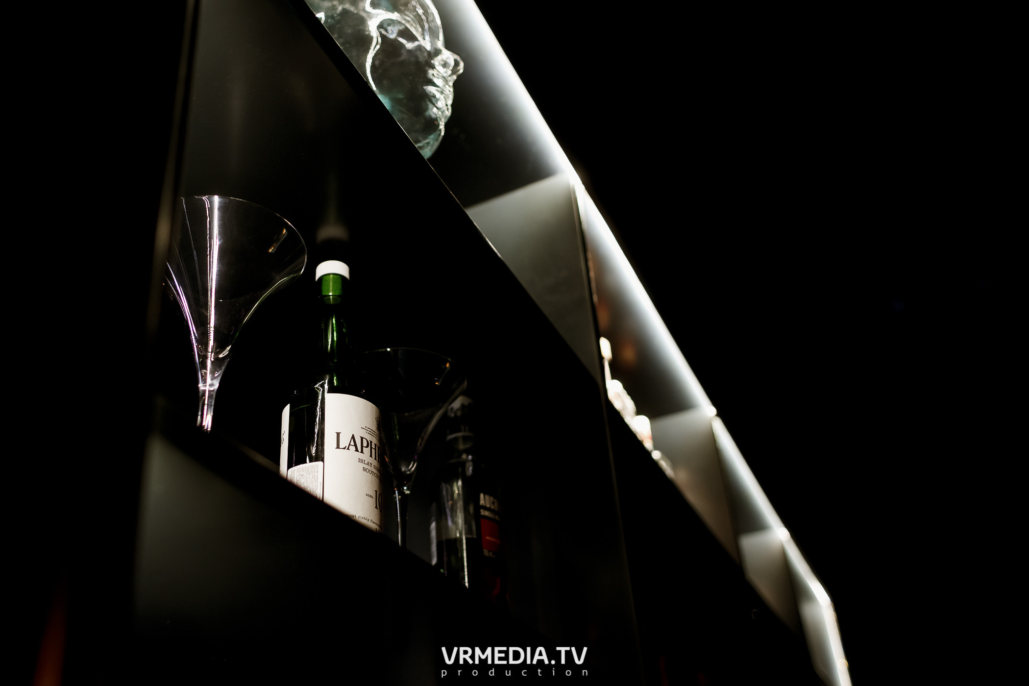 Выходные в караоке-баре «Volna»