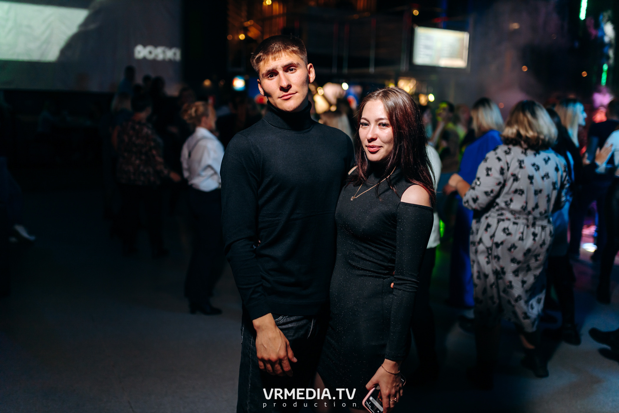 Выходные в баре «DOSKI»