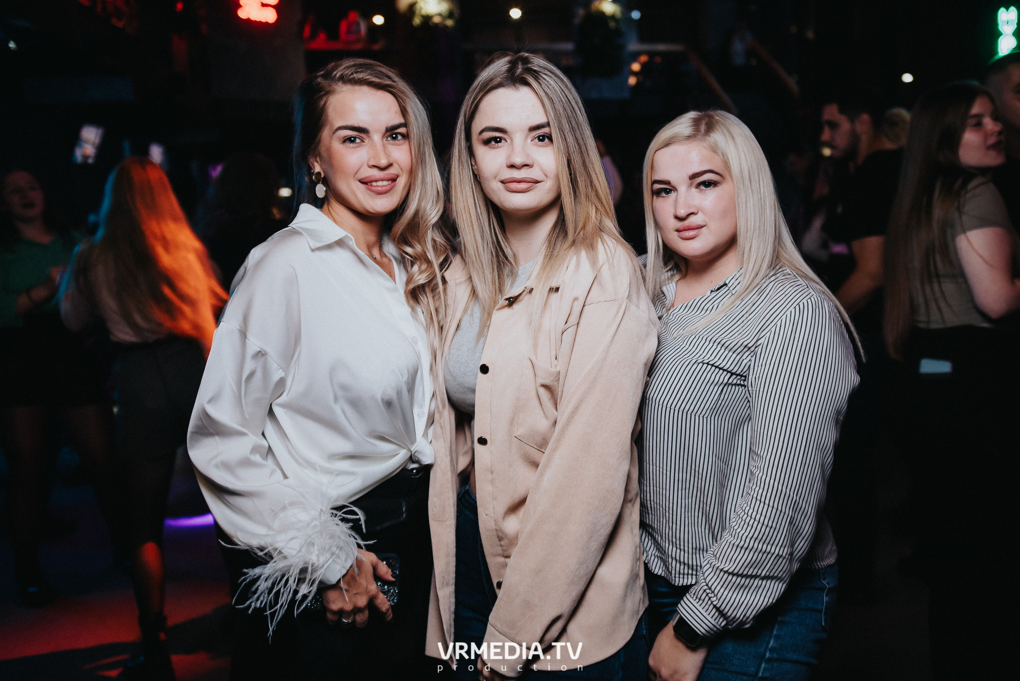 Выходные в баре «DOSKI»