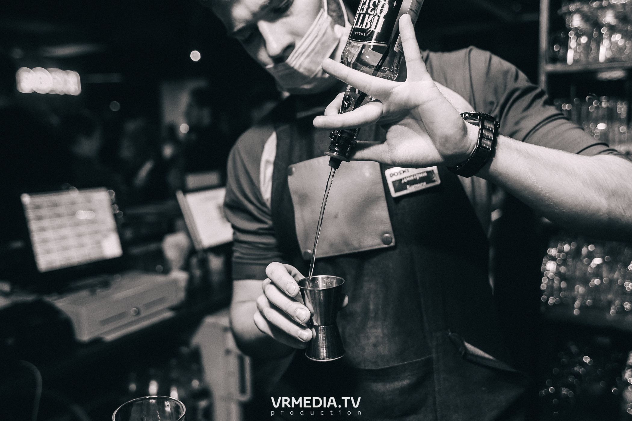 Выходные в баре «DOSKI»